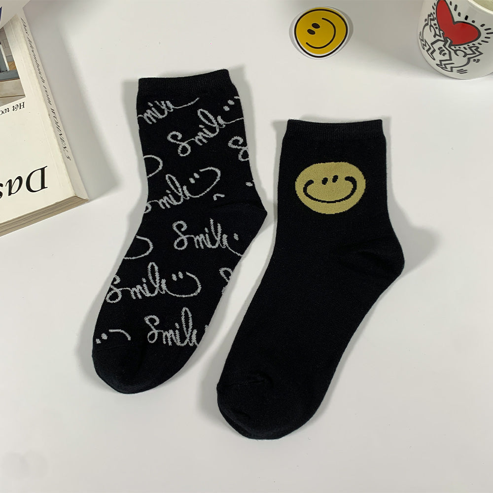 Women's Crew Handwriting Smile Mismatched AB Socks