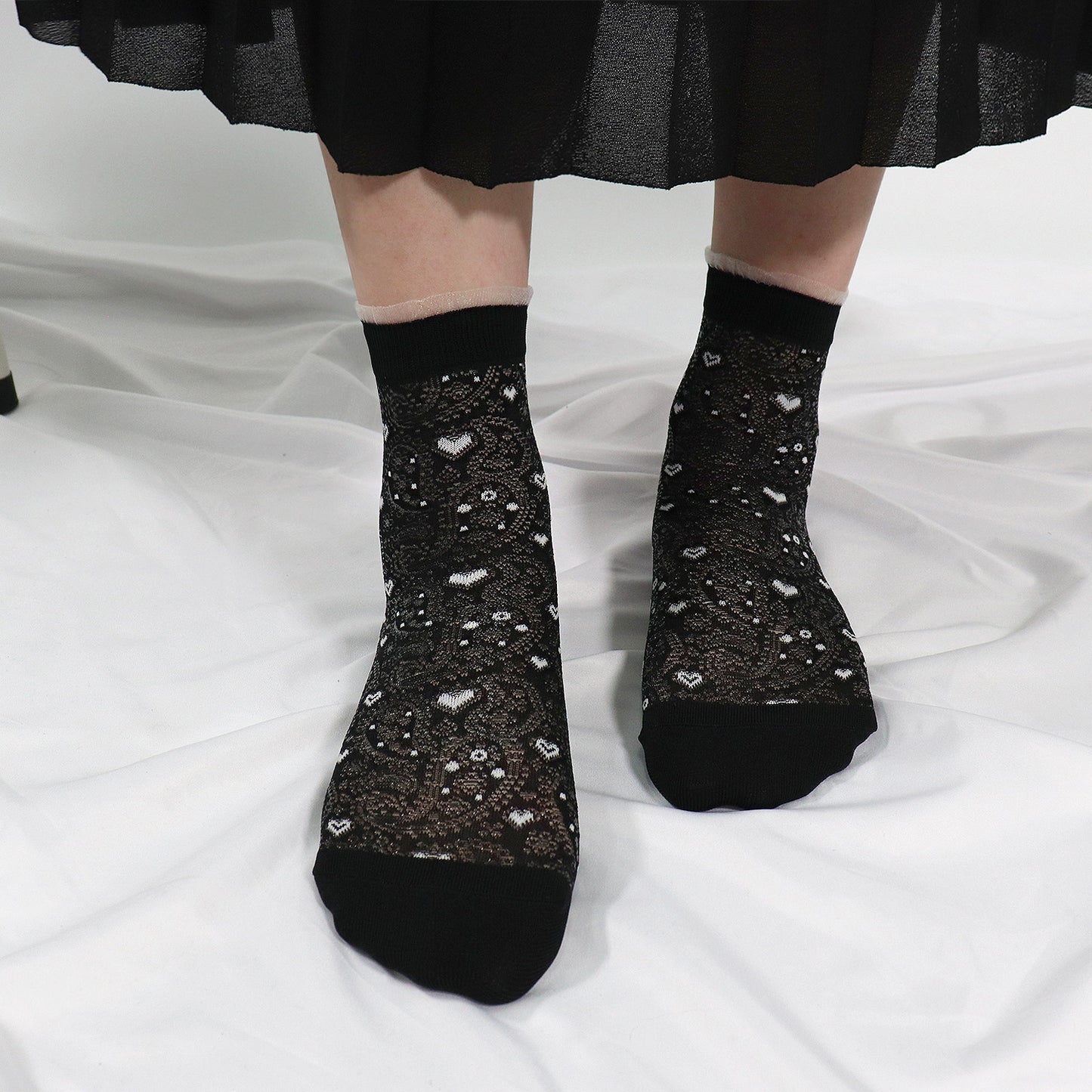 Women's Ankle Semi Sheer Mini Heart See-Through Socks