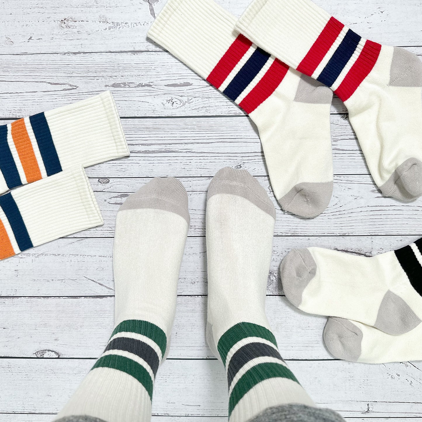 Women's Crew Retro Style 4 Socks
