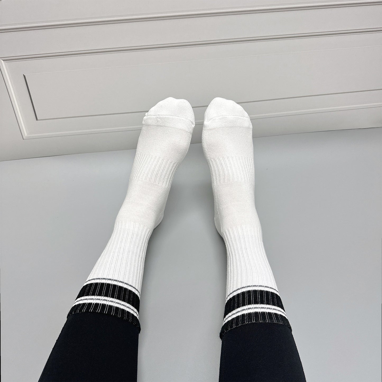 Women's Crew Tennis Court Performance Style 1 Socks