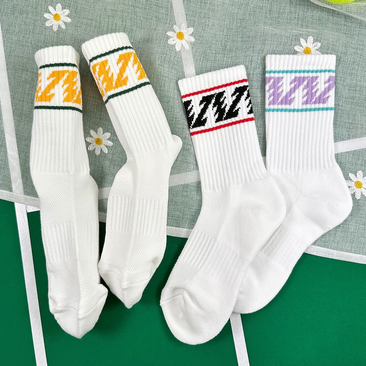 Women's Crew Tennis Court Performance Style 6 Socks