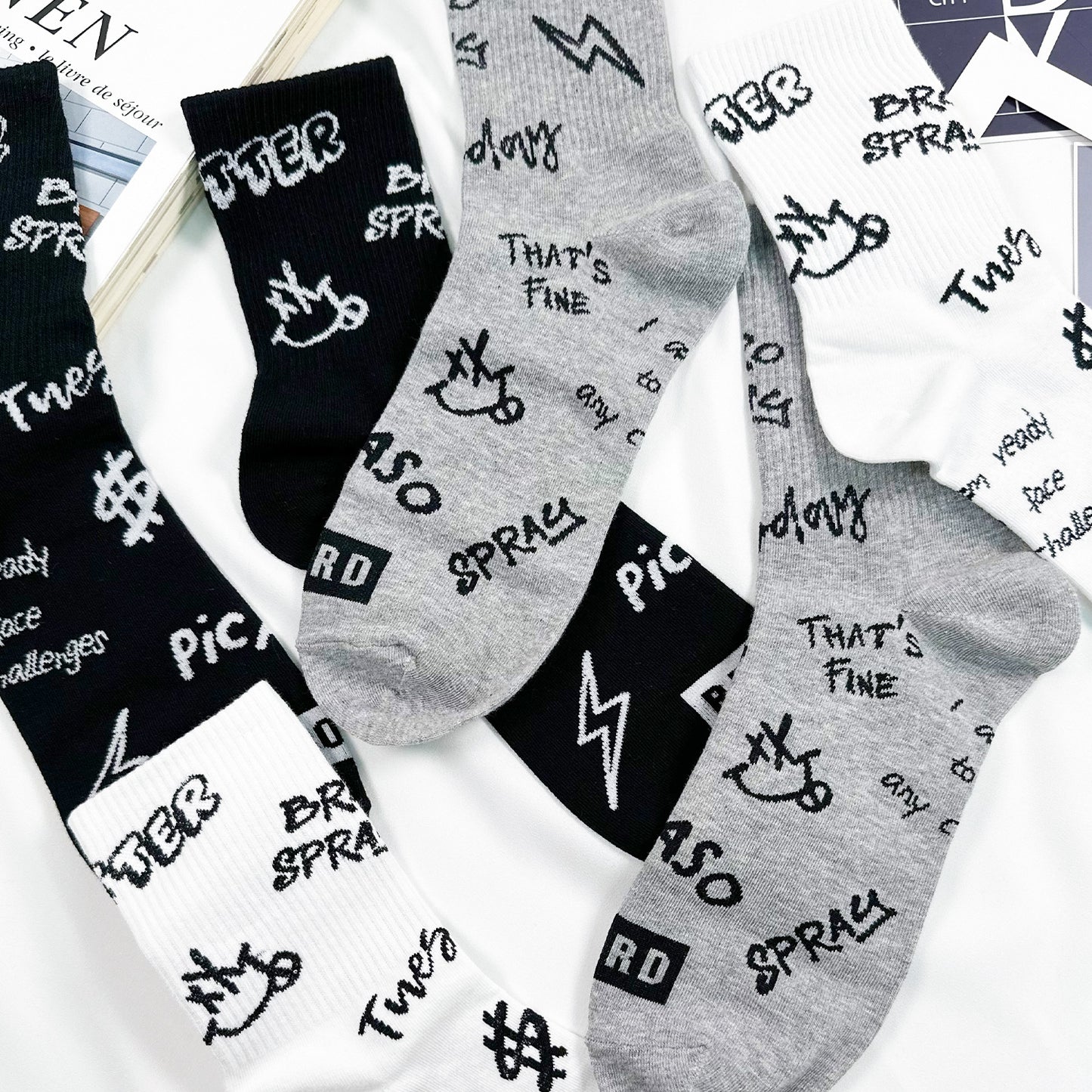 Women's Crew Mono Graphic Socks
