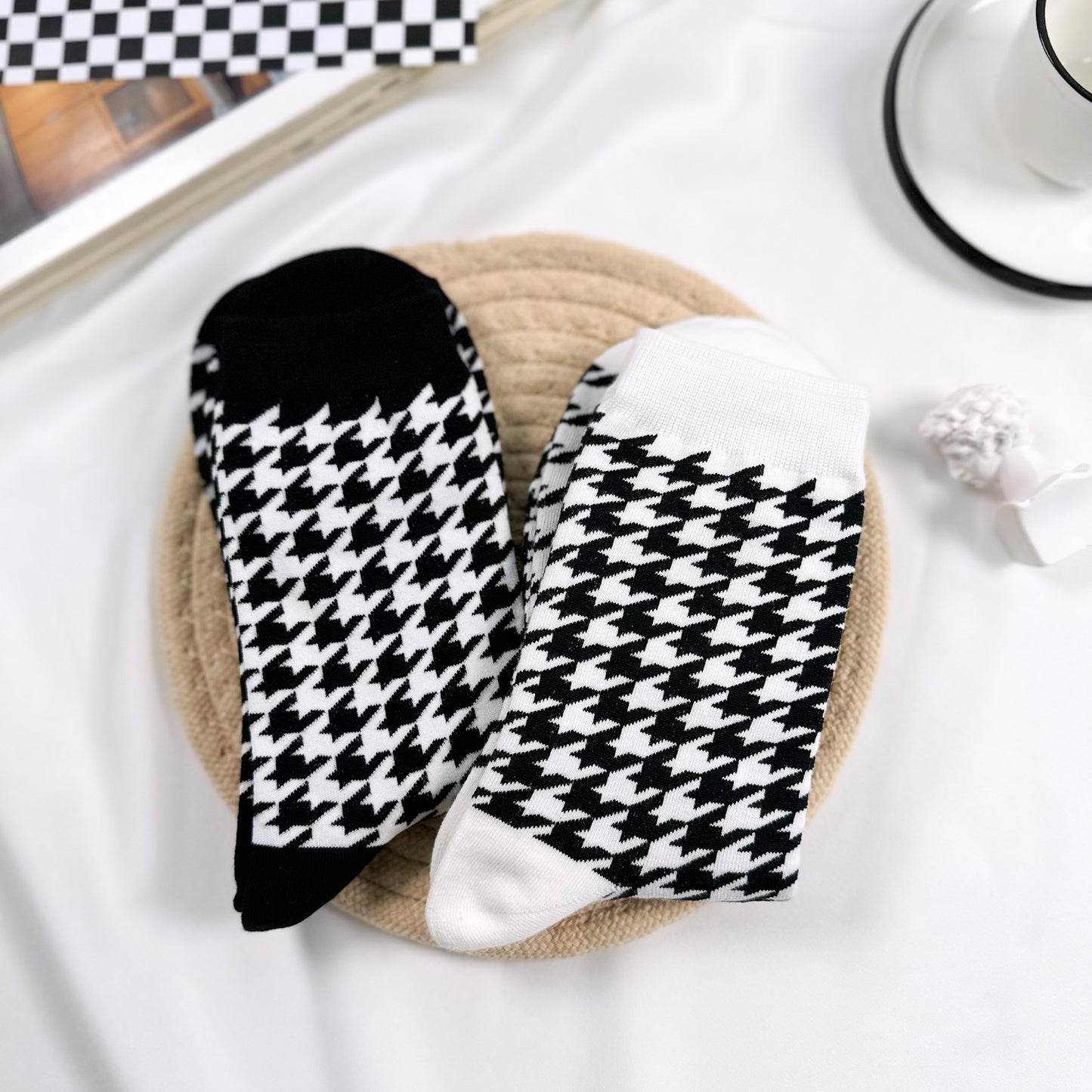 Women's Crew Hound Tooth Check Socks