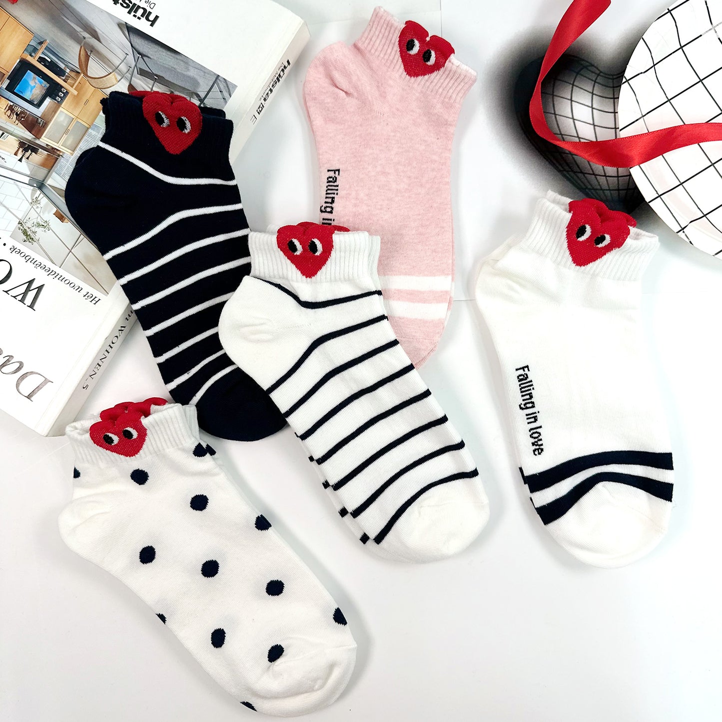Women's Ankle Falling In Love Socks