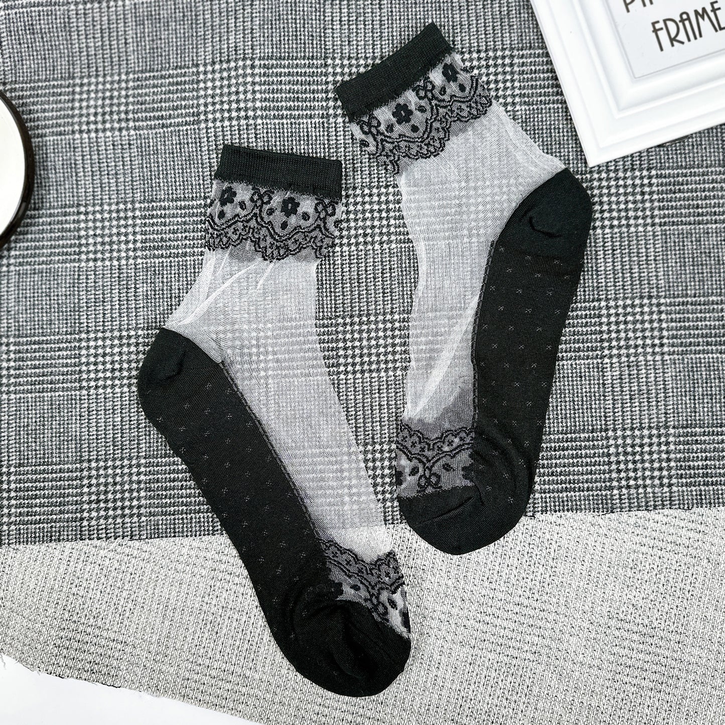 Women's Ankle Antique Sheer Socks