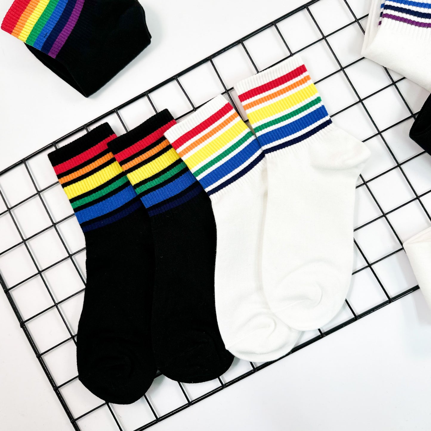 Women's Crew Rainbow Socks