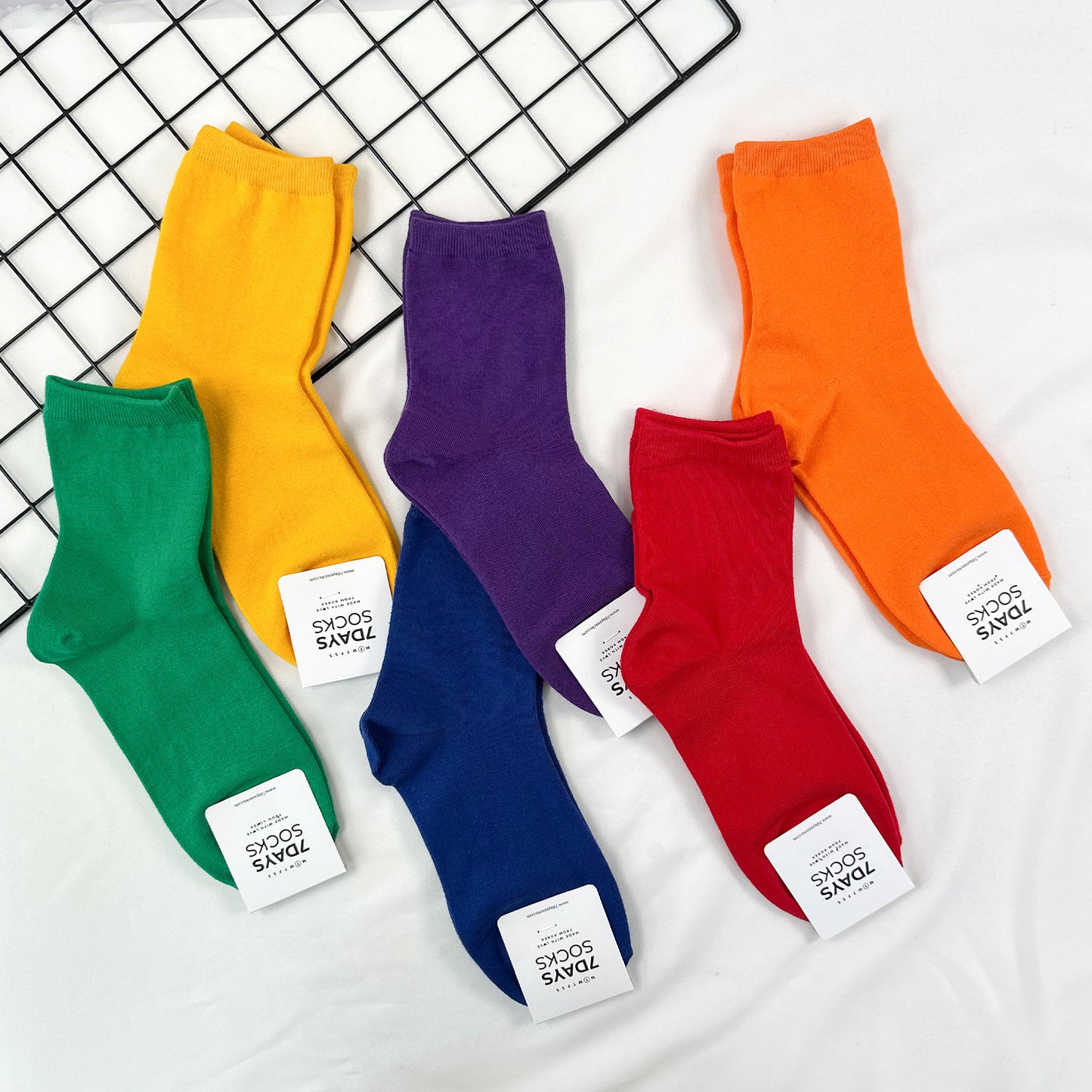 Women's Crew Rainbow Solid Socks
