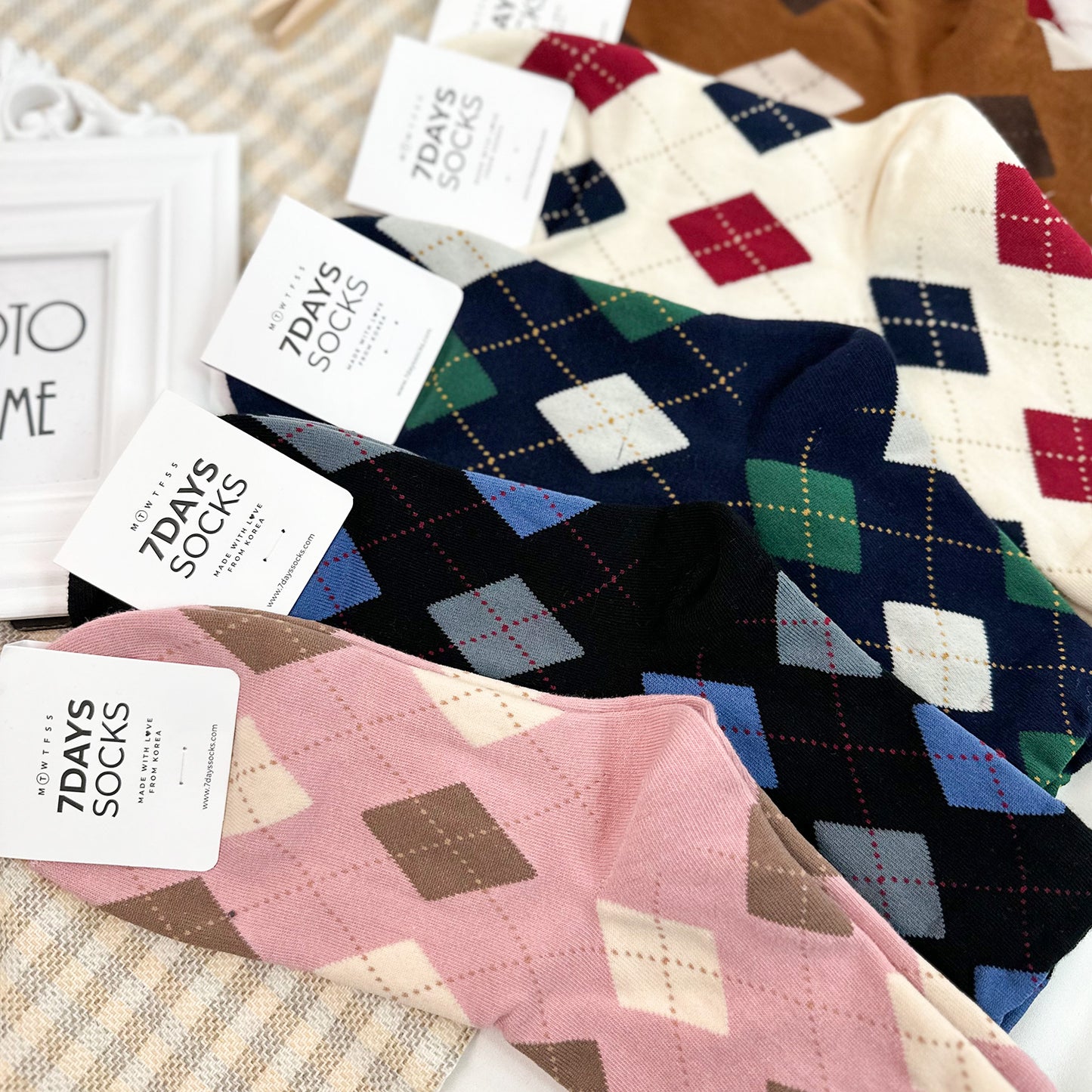 Women's Crew Winter Color Argyle Socks