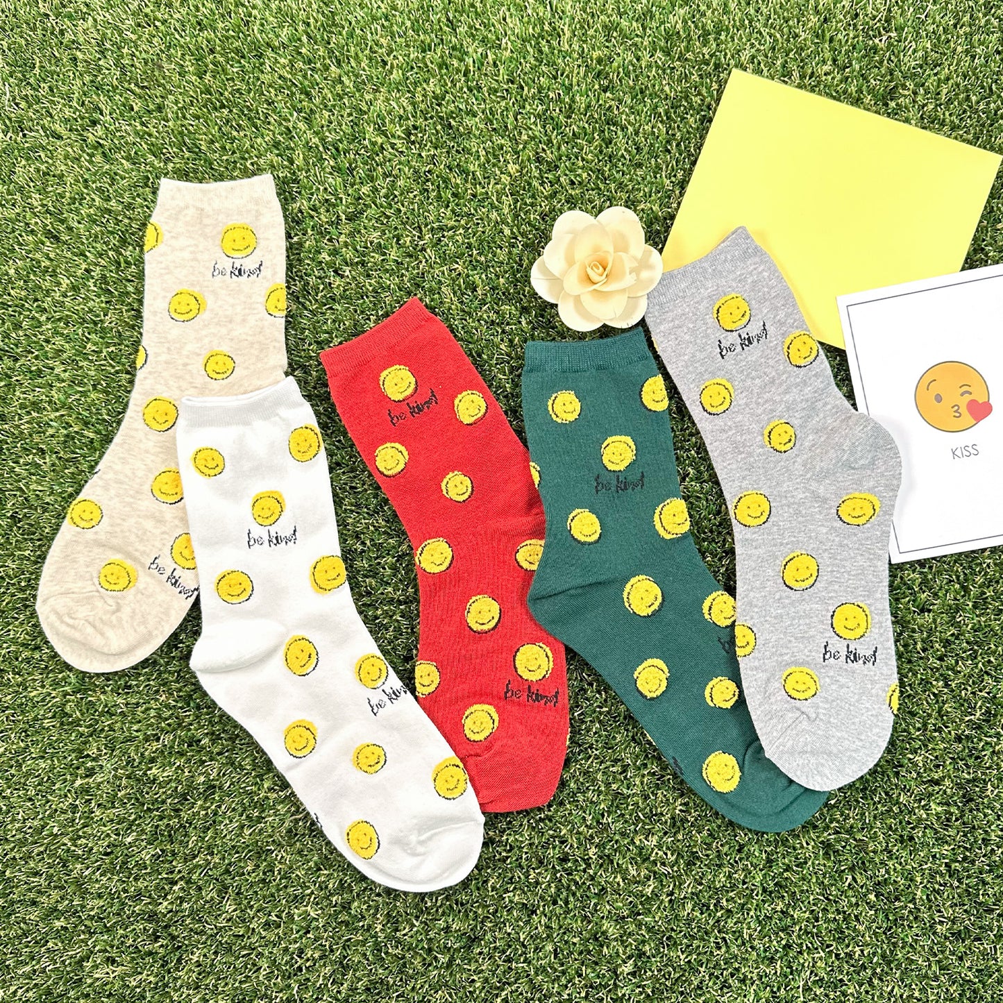 Women's Crew Random Smile Socks