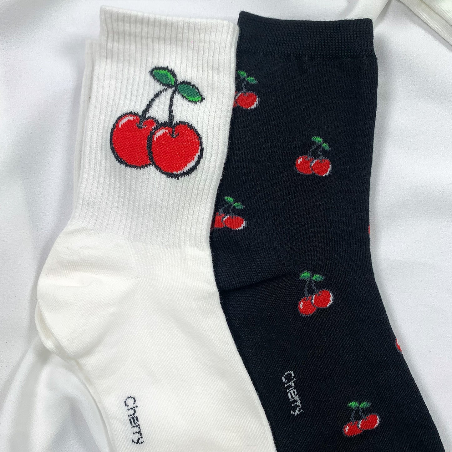 Women's Crew Cherry Pattern Socks