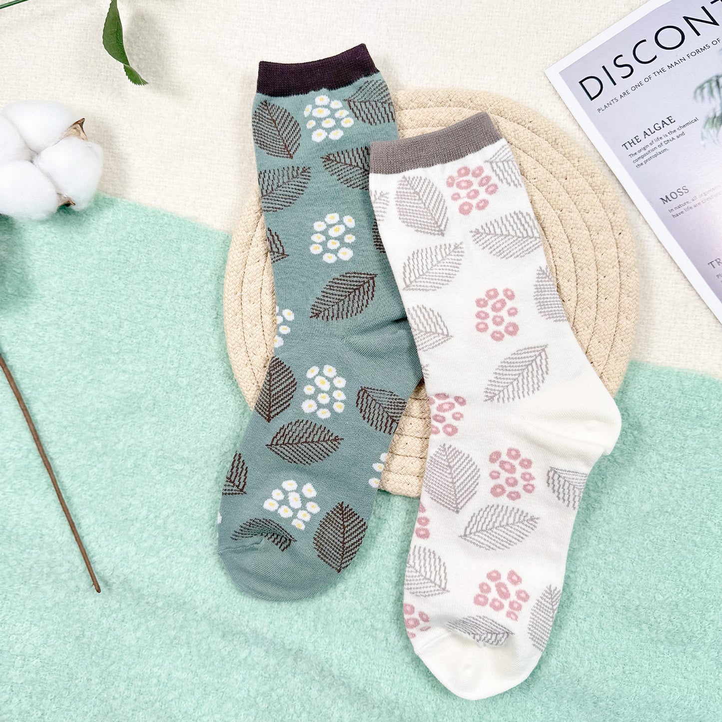 Women's Crew Leaves Socks