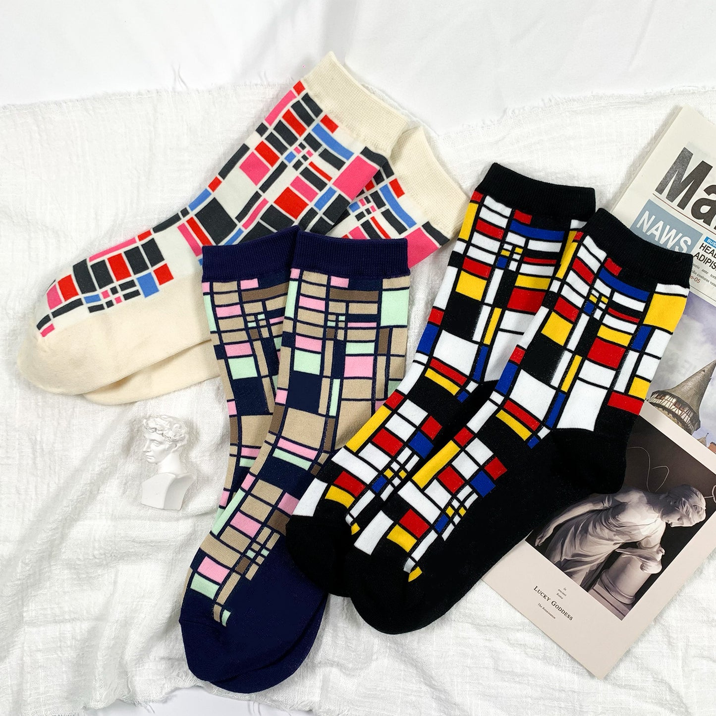Women's Crew Square Pattern Socks