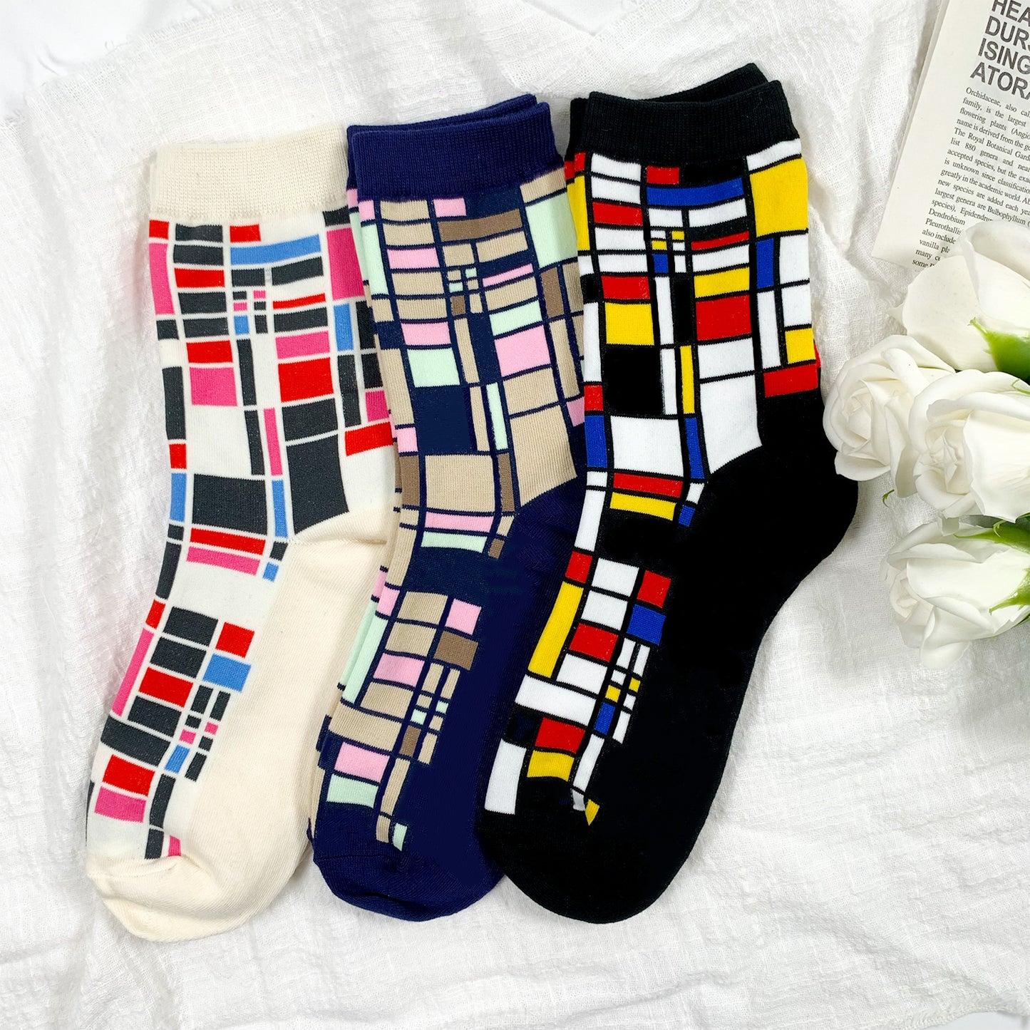 Women's Crew Square Pattern Socks
