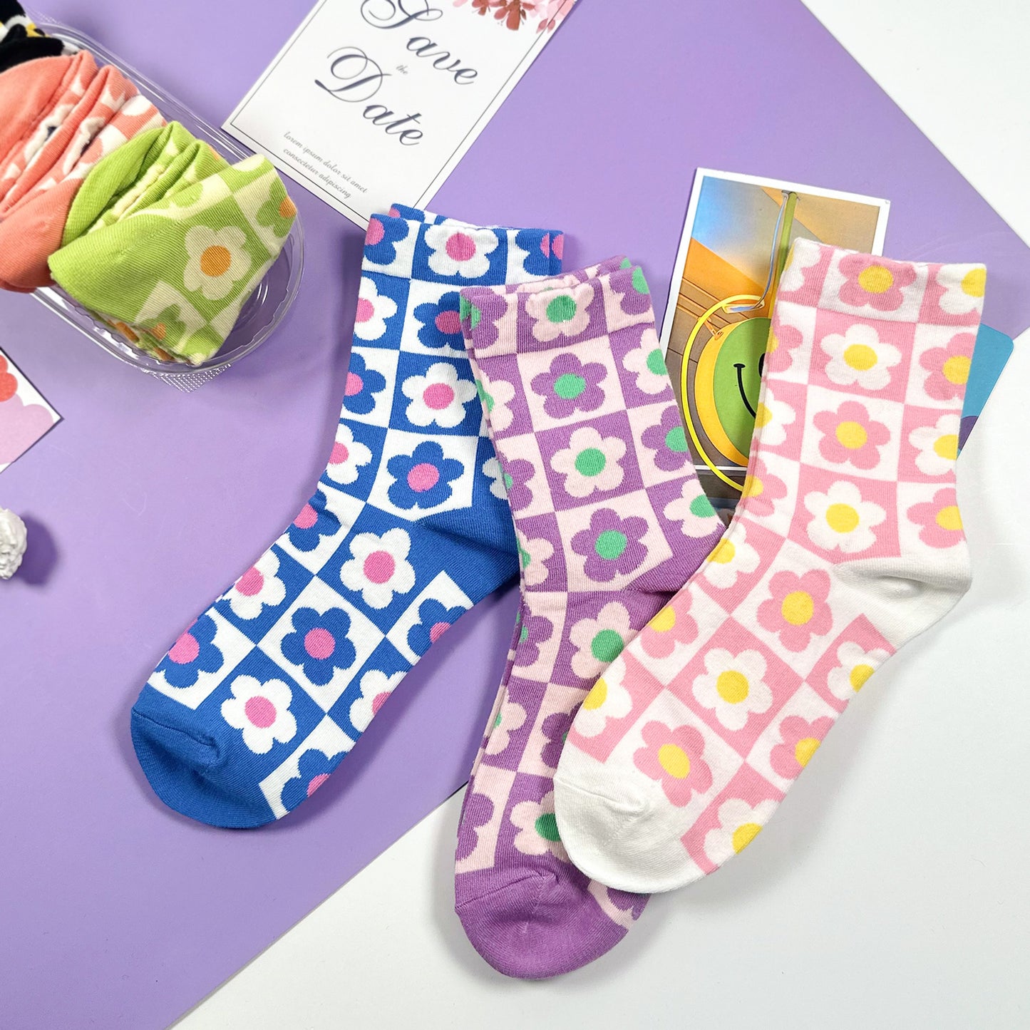 Women's Crew Flower Board Socks