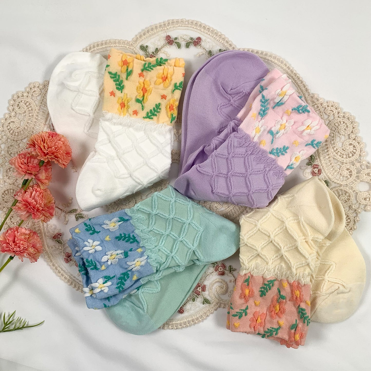 Women's Crew Spring Flower Lace Socks