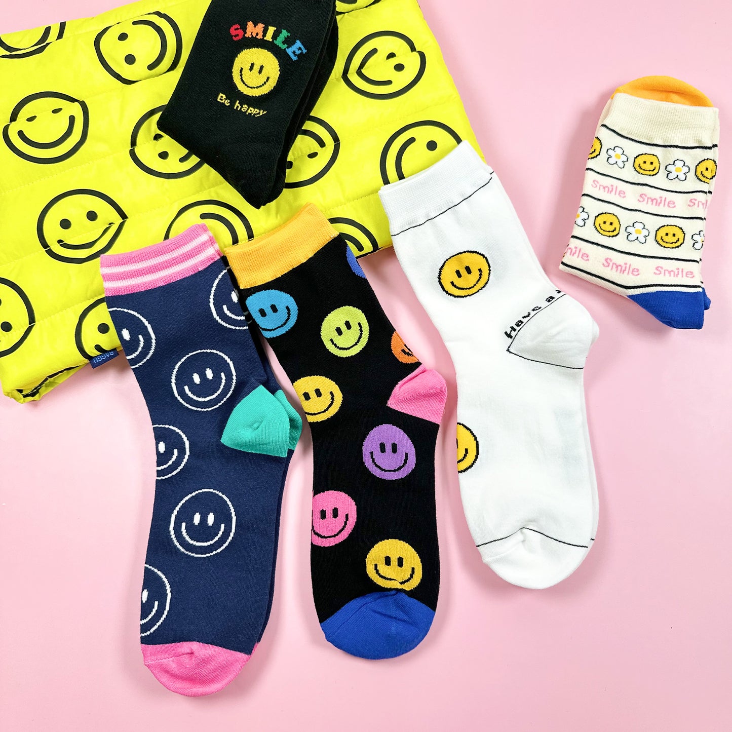 Women's Crew Smile Club Socks