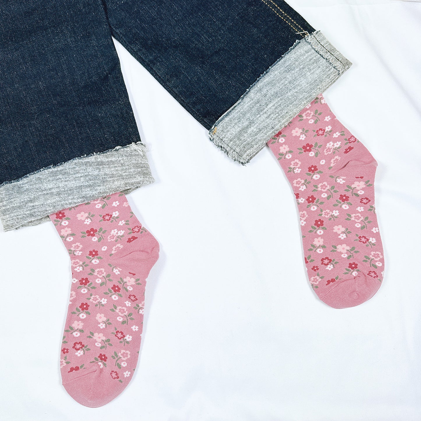 Women's Flower Pattern Crew Socks
