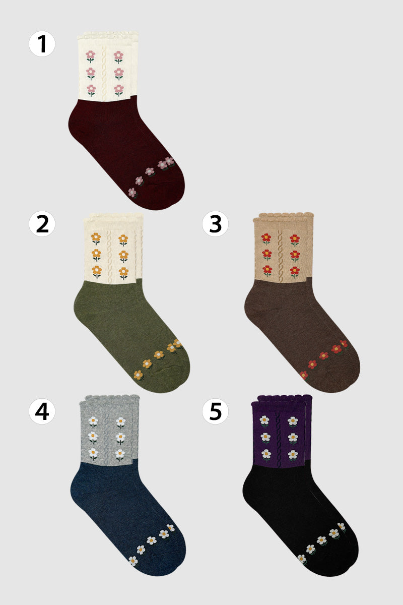 Women's Picot Flower Pattern Crew Socks