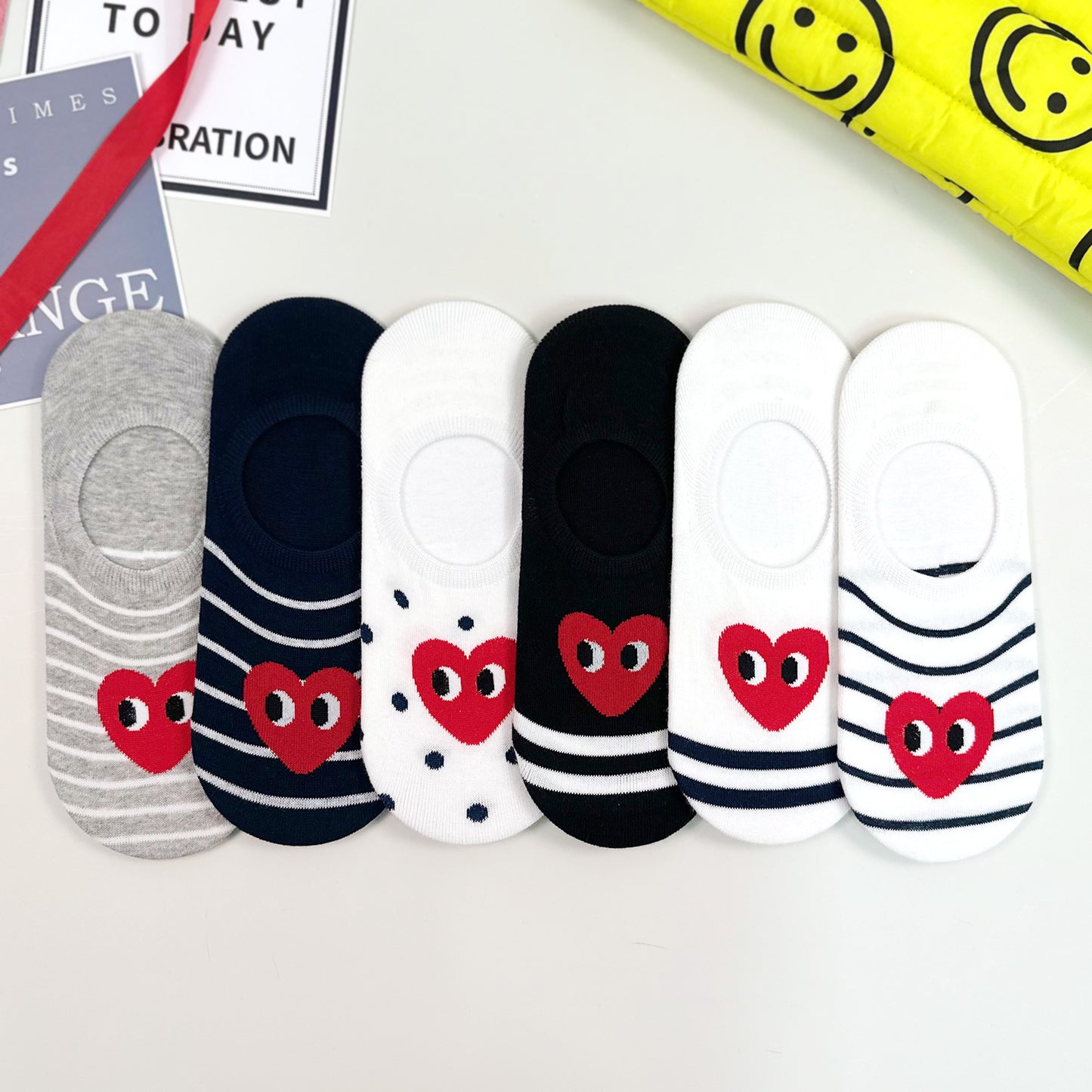Women's No Show Falling In Love Socks