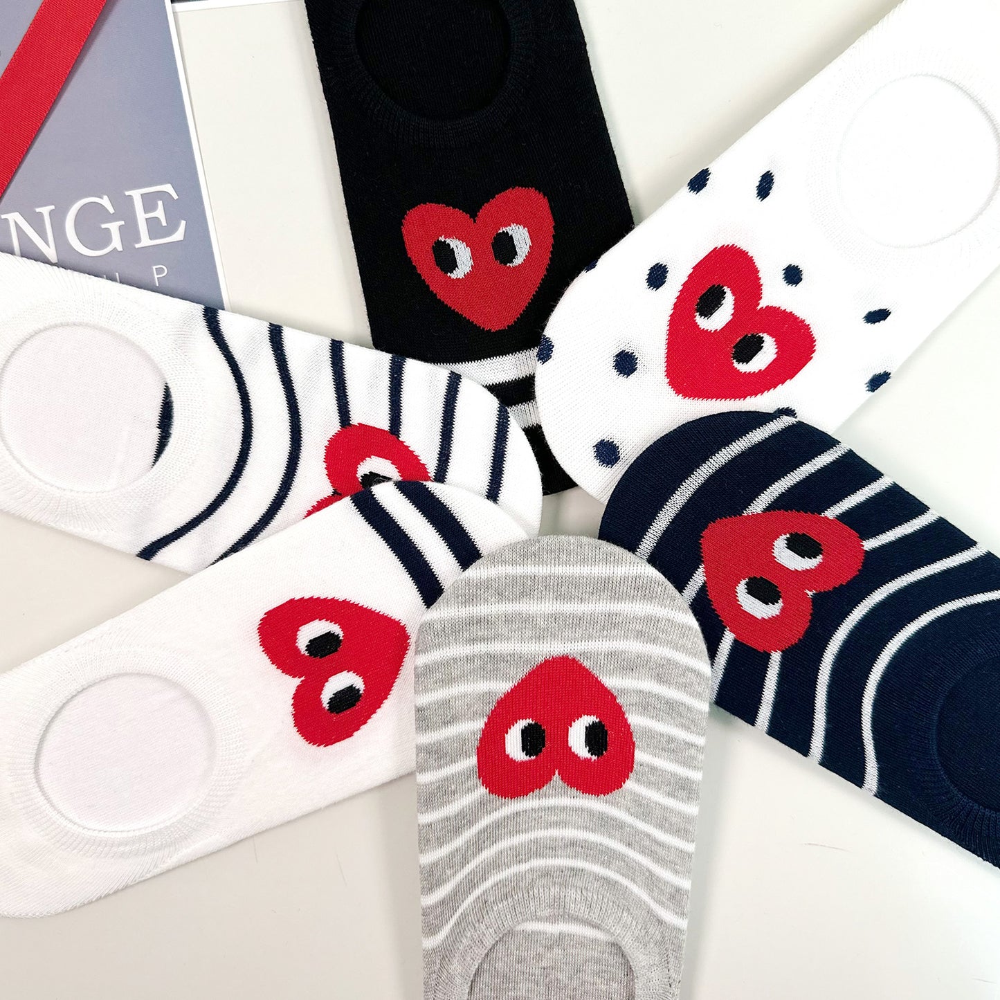 Women's No Show Falling In Love Socks