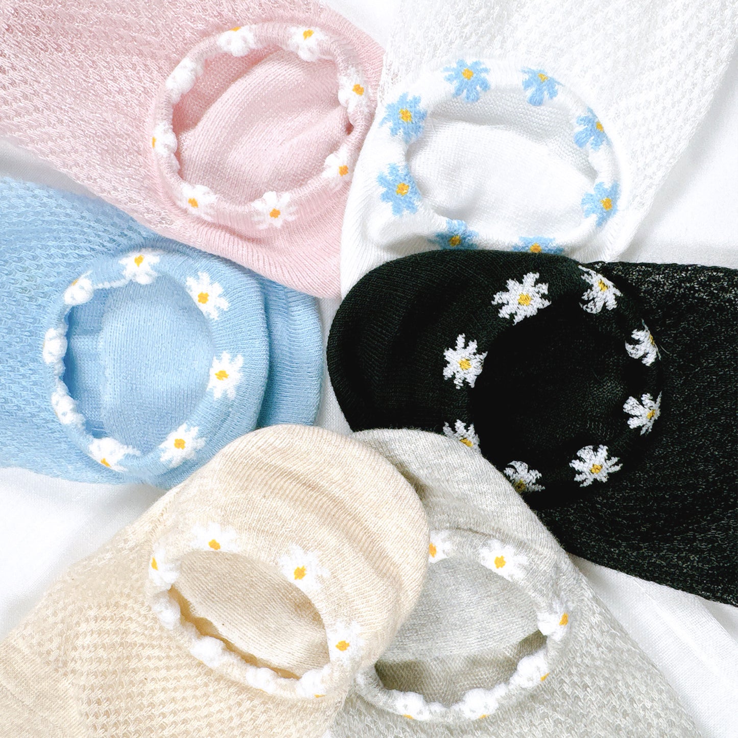 Women's No Show Daisy Netting Thread No Show Socks