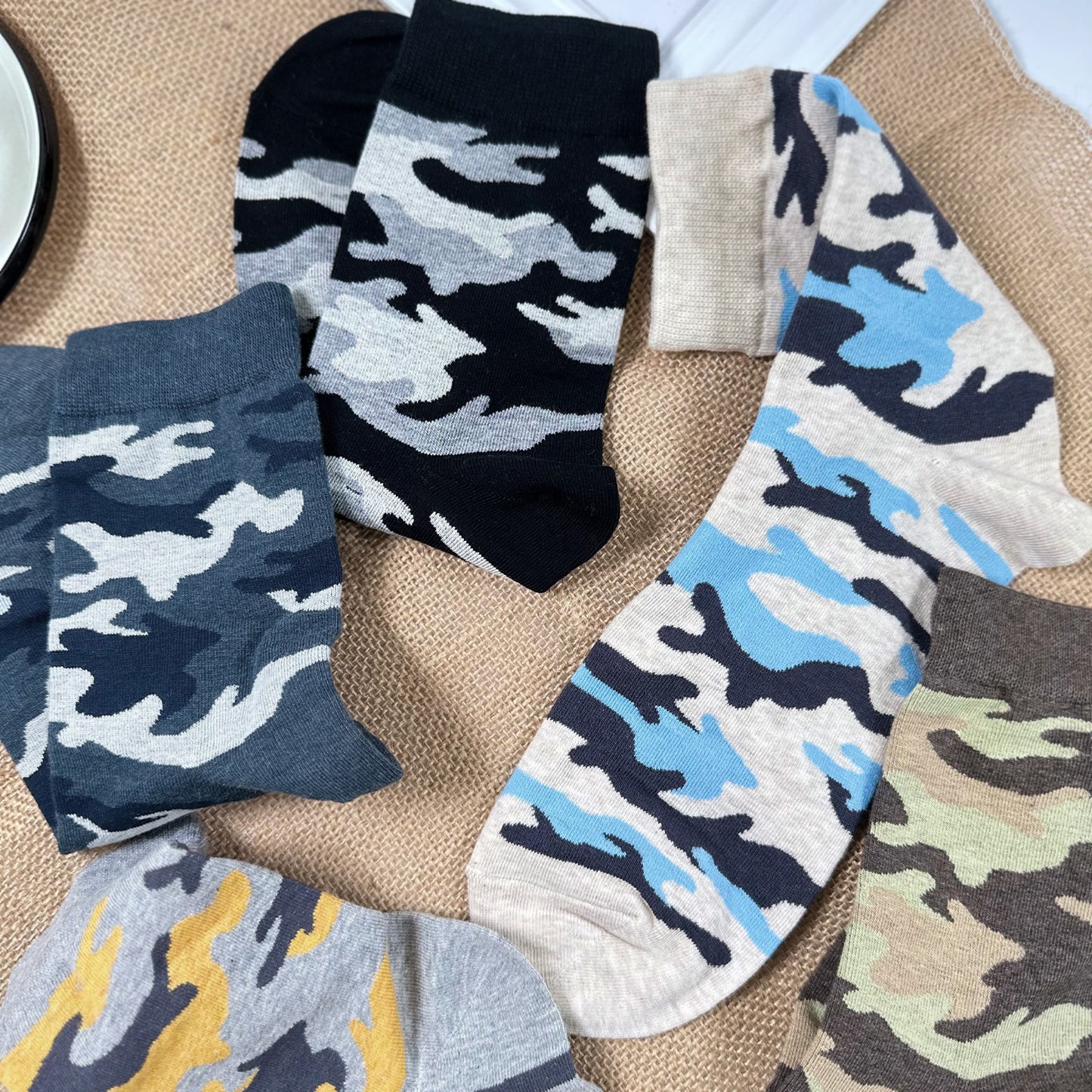 Men's Crew Camo Pattern Socks