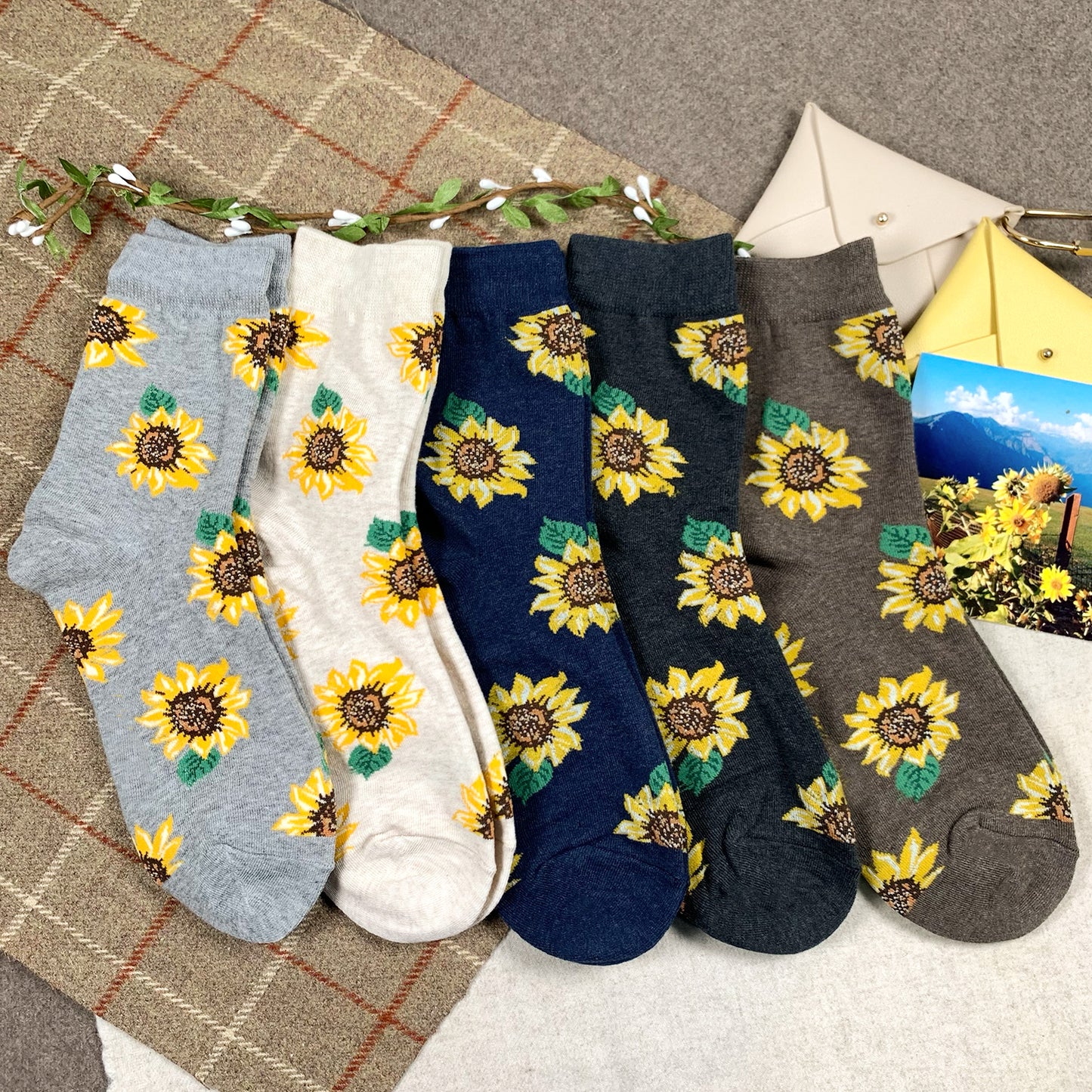 Women's Crew Sunflower Socks