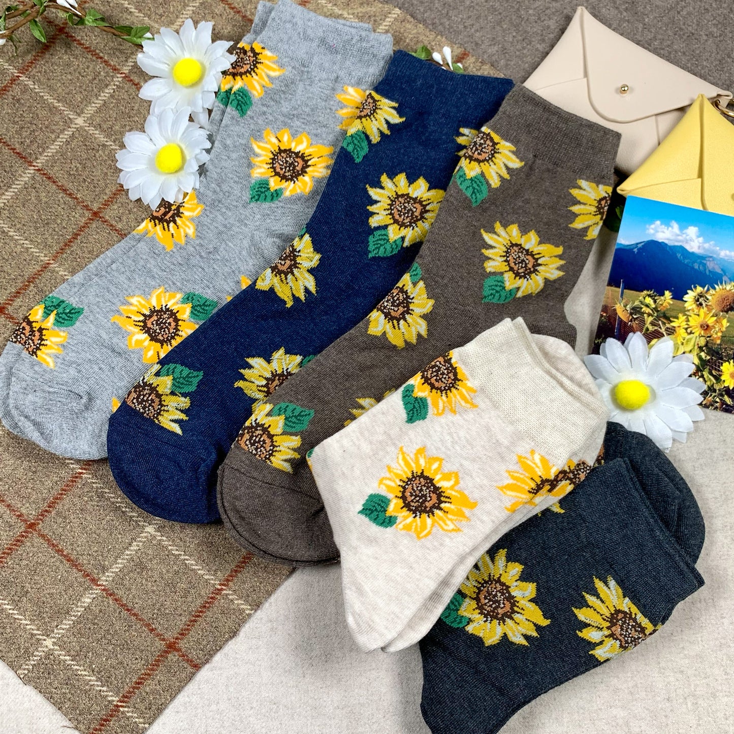 Women's Crew Sunflower Socks