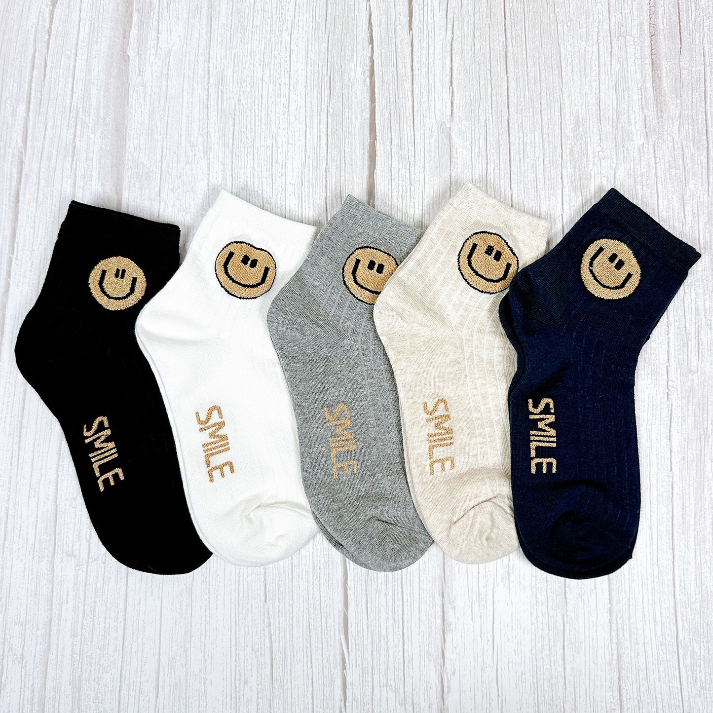 Women's Crew Simple Smile Socks