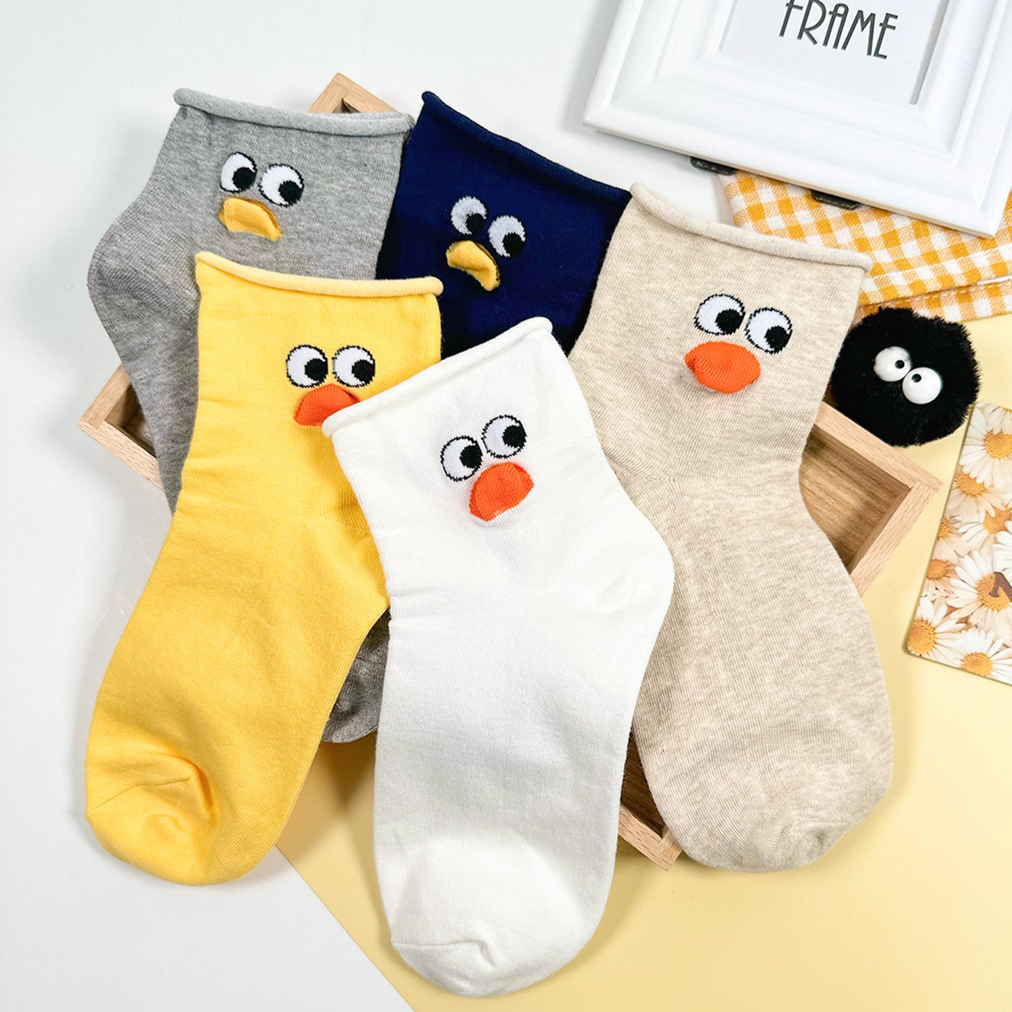 Women's Crew Look At My Eyes Socks