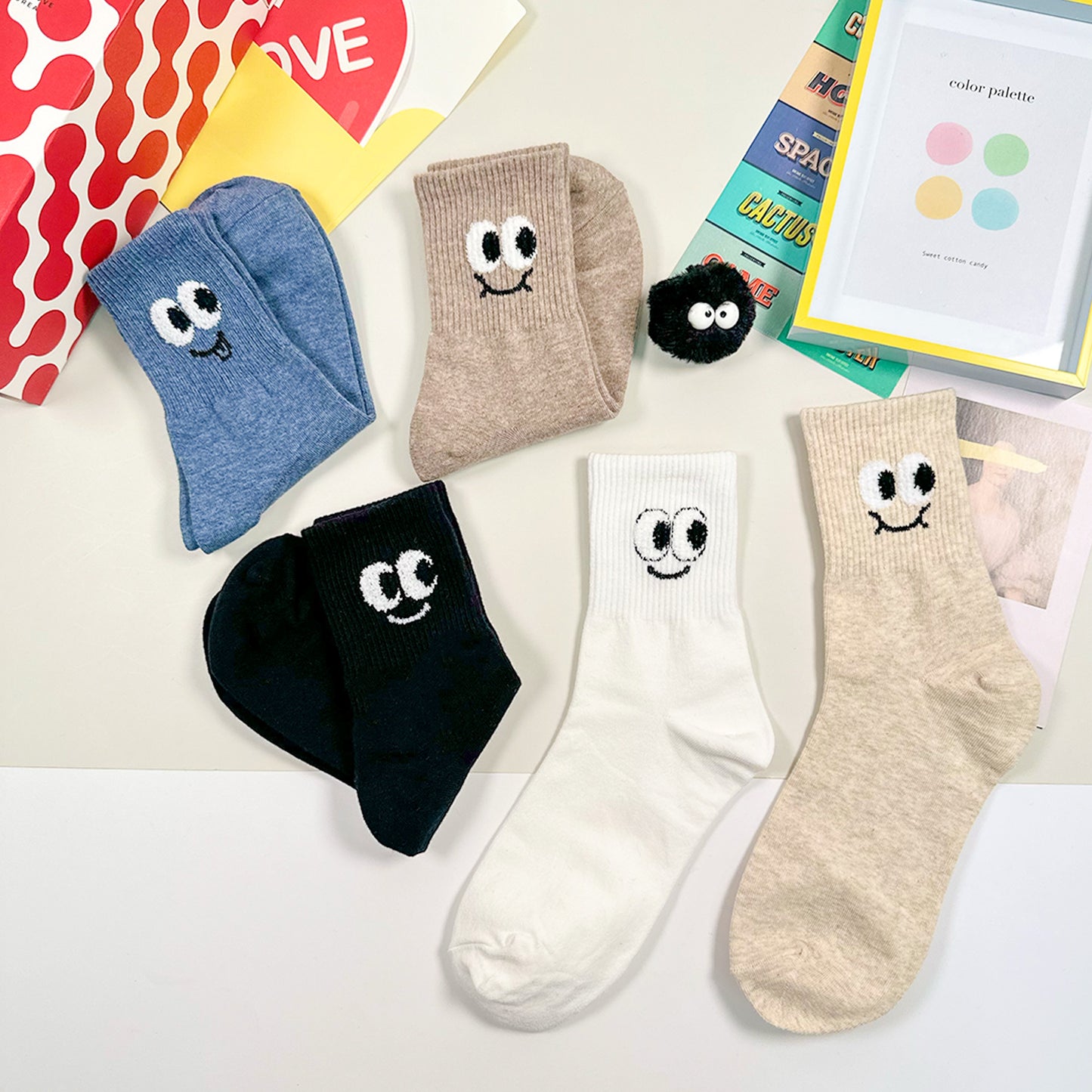 Women's Crew Rolling Eyes Socks