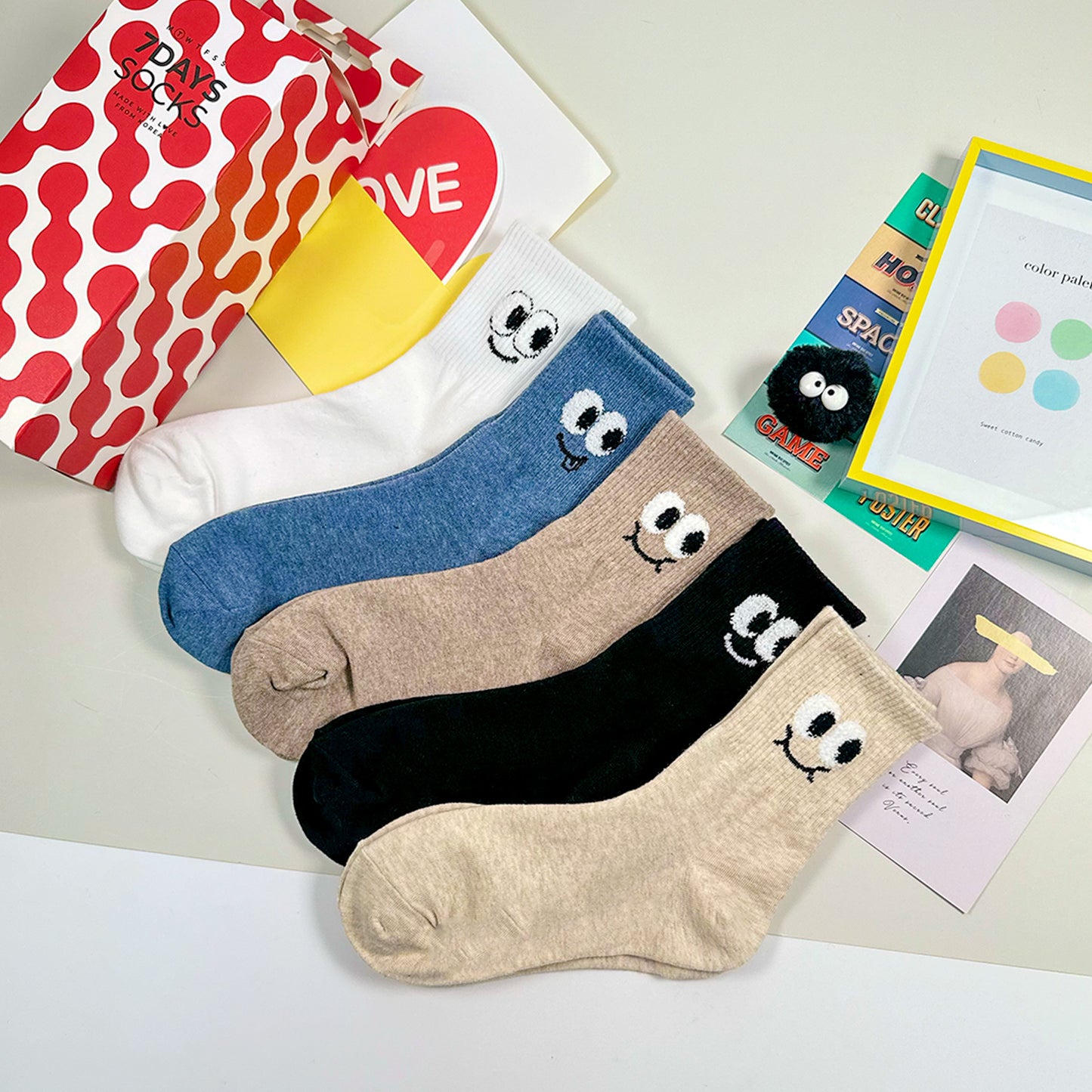 Women's Crew Rolling Eyes Socks