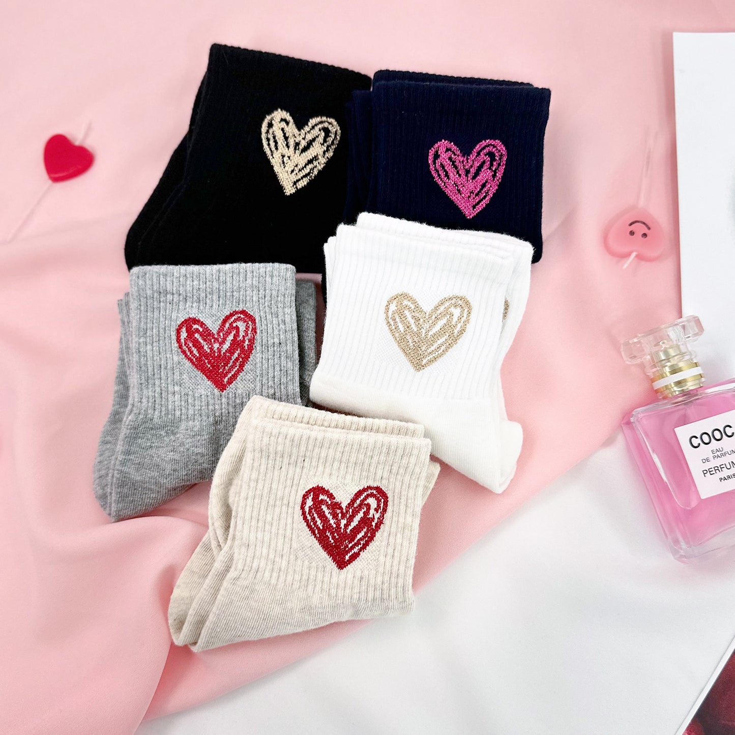 Women's Crew Drawing Heart Socks