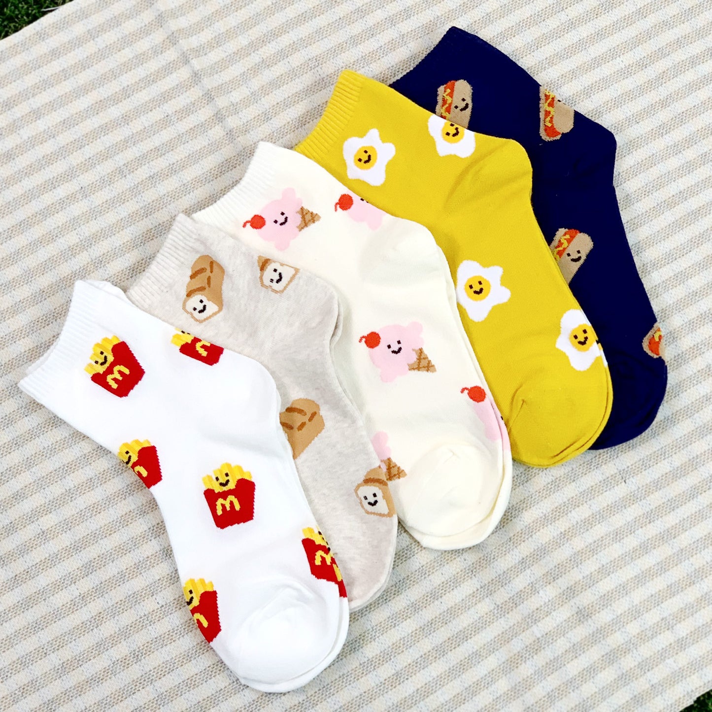 Women's Ankle Happy Food Socks