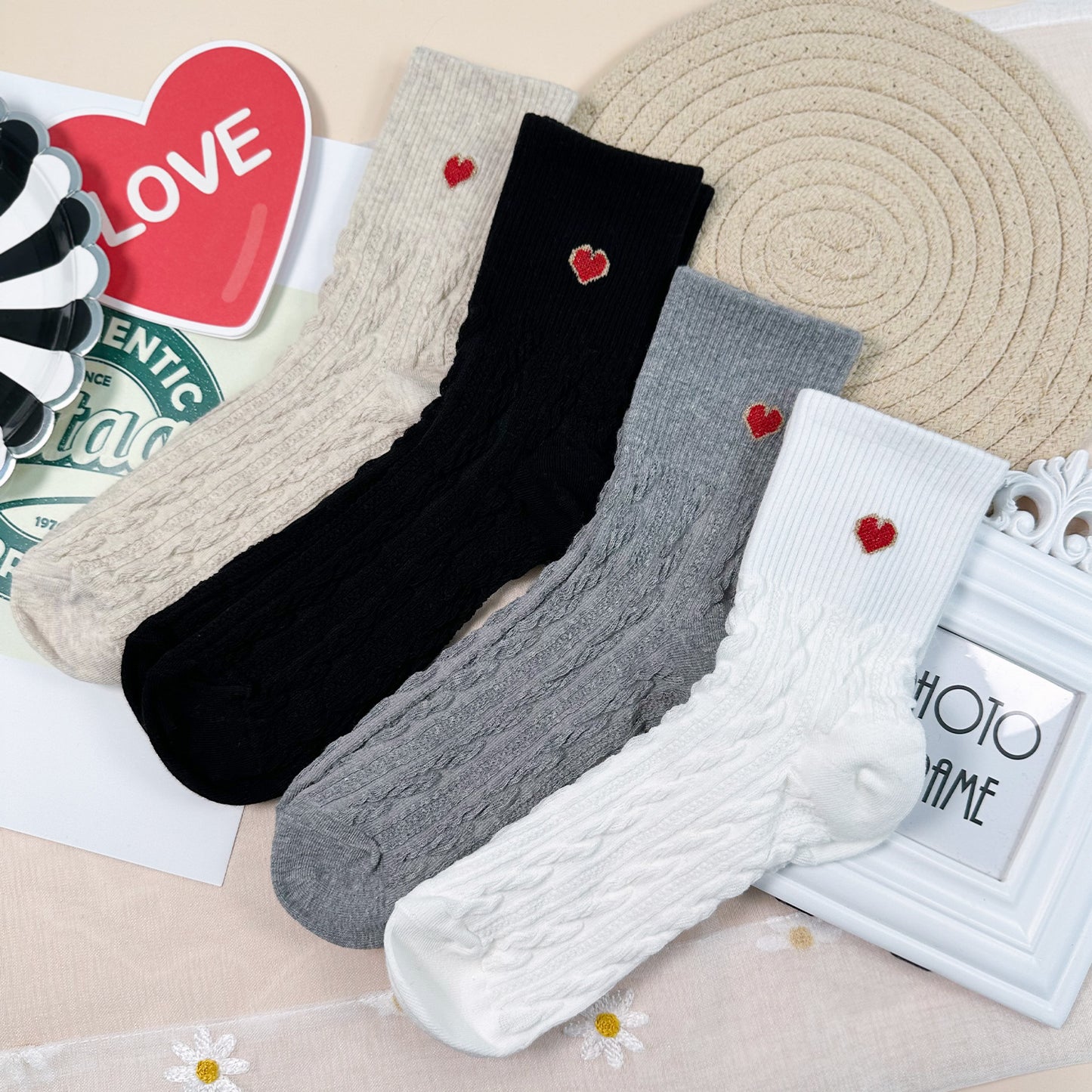 Women's Crew Twisted Heart Socks