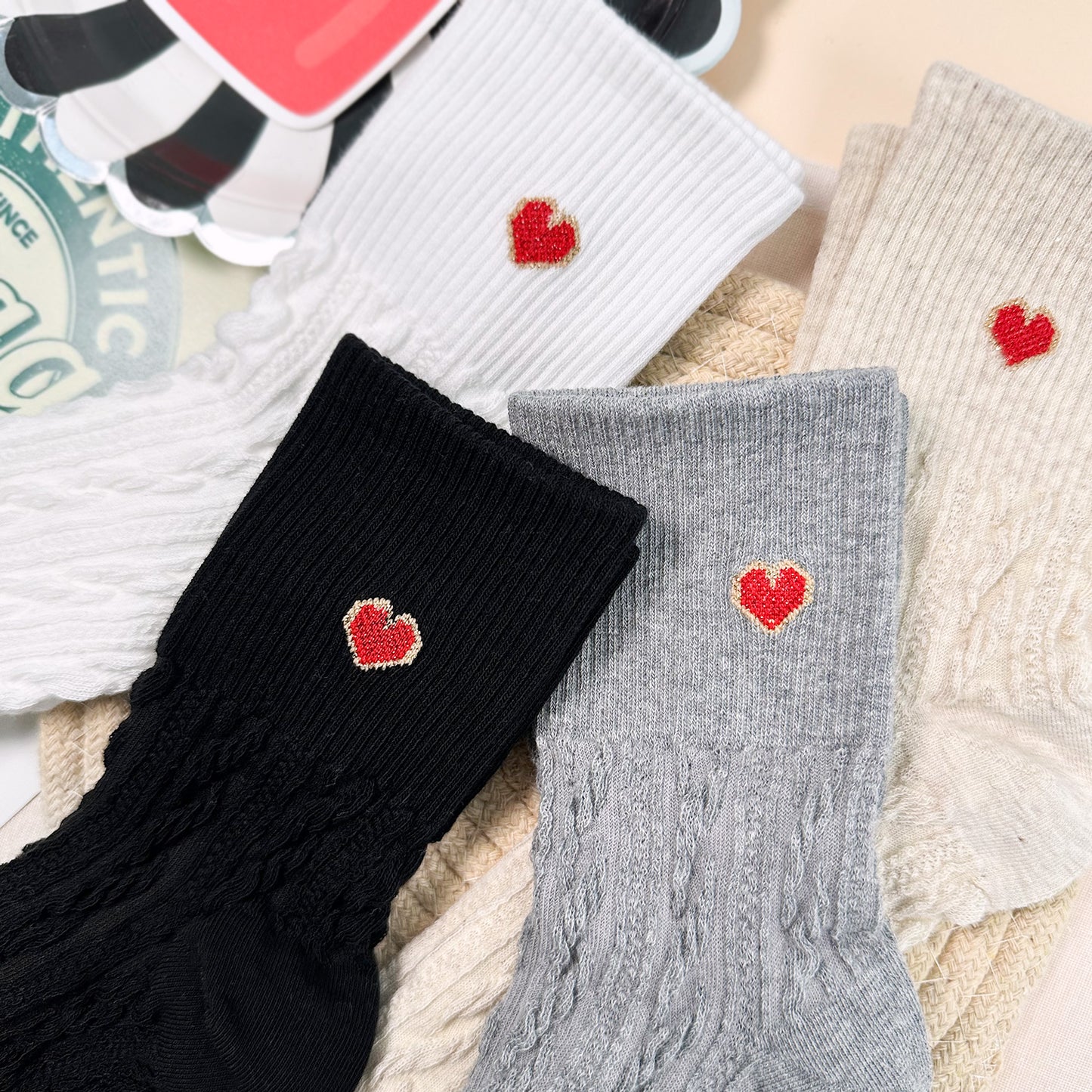 Women's Crew Twisted Heart Socks