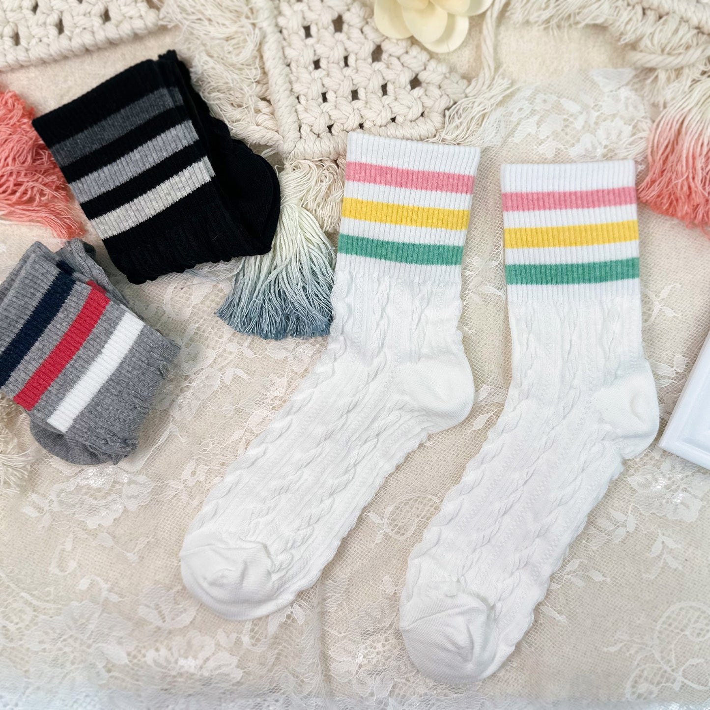 Women's Crew Spring Twist Socks