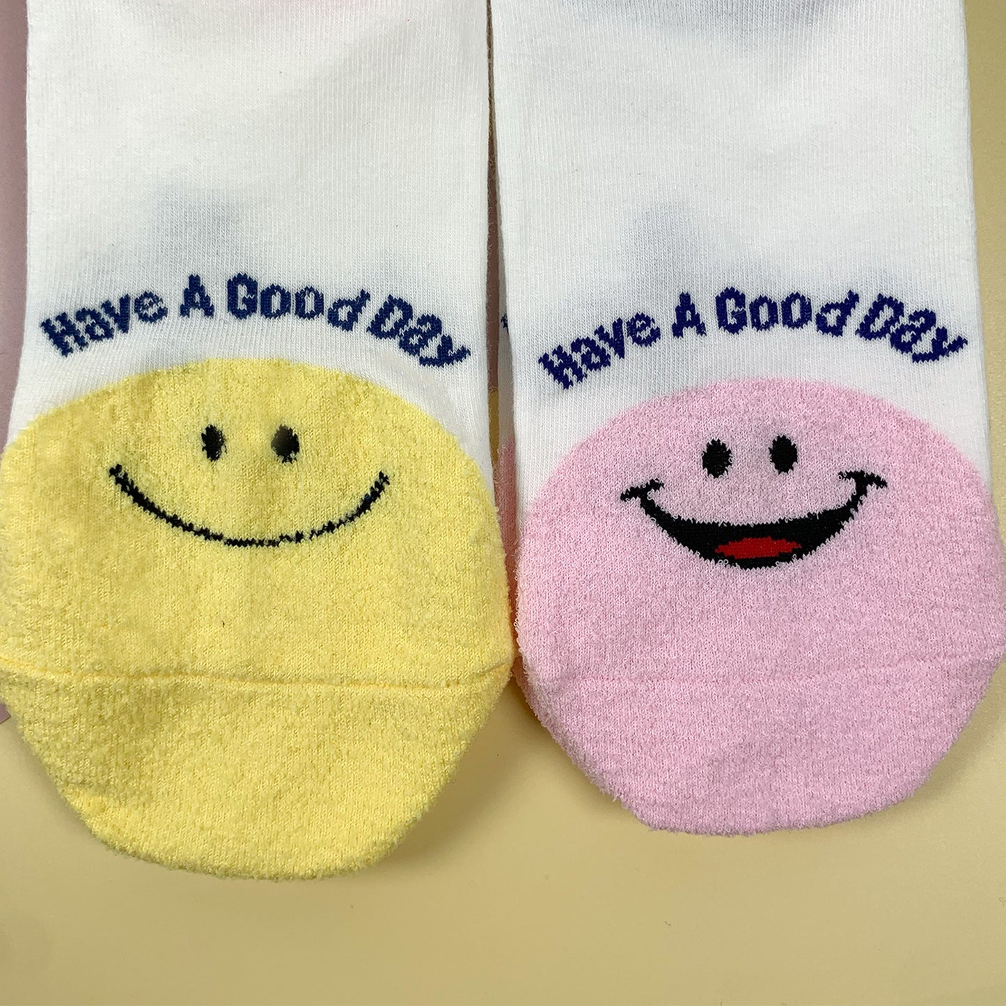Women's Ankle Smile Socks
