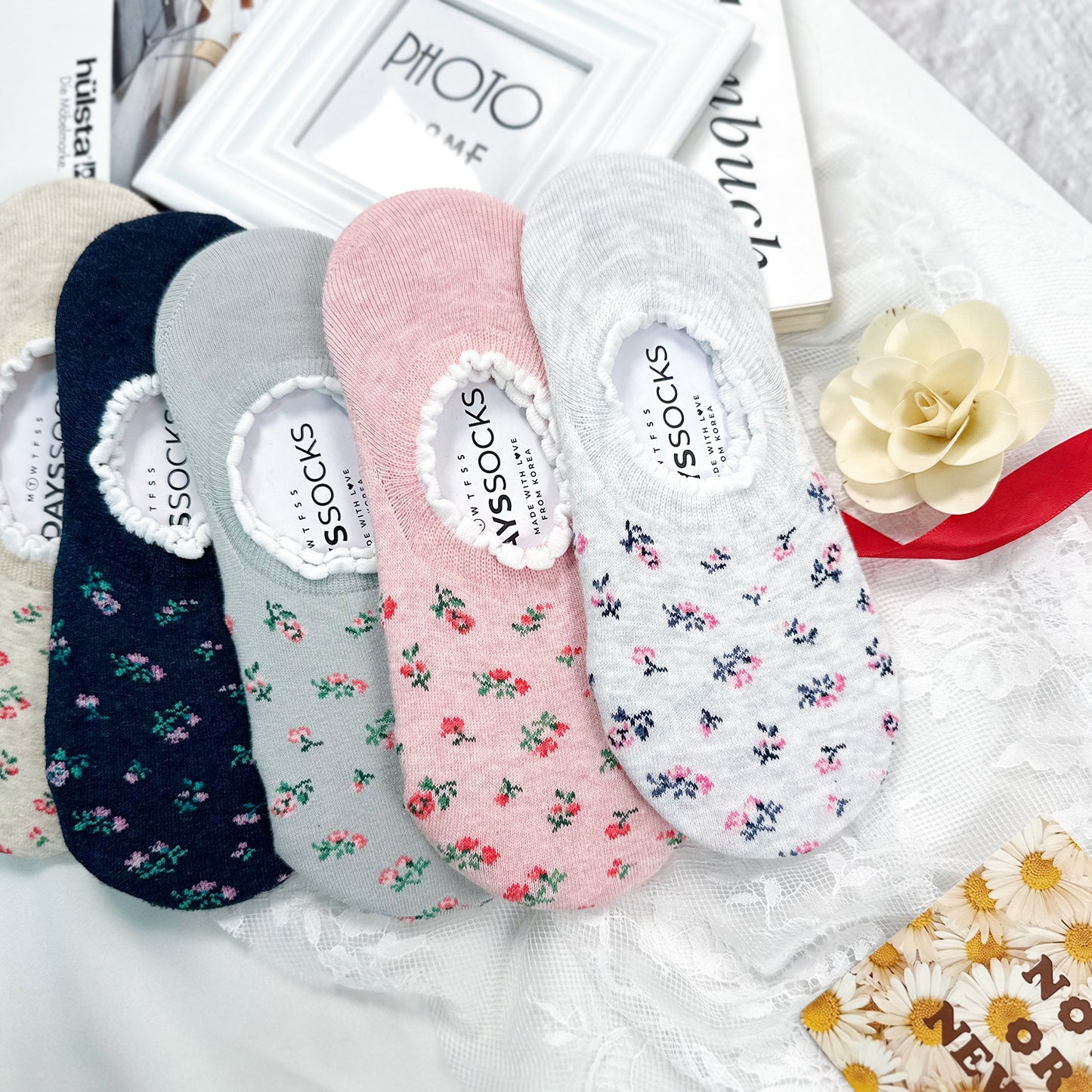 Women's No Show Flower Socks