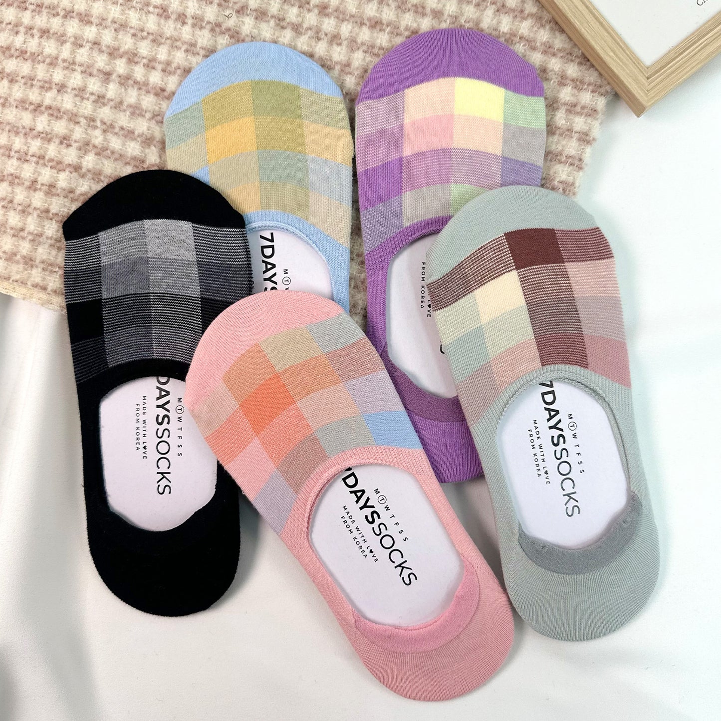 Women's No Show Check X Check Socks