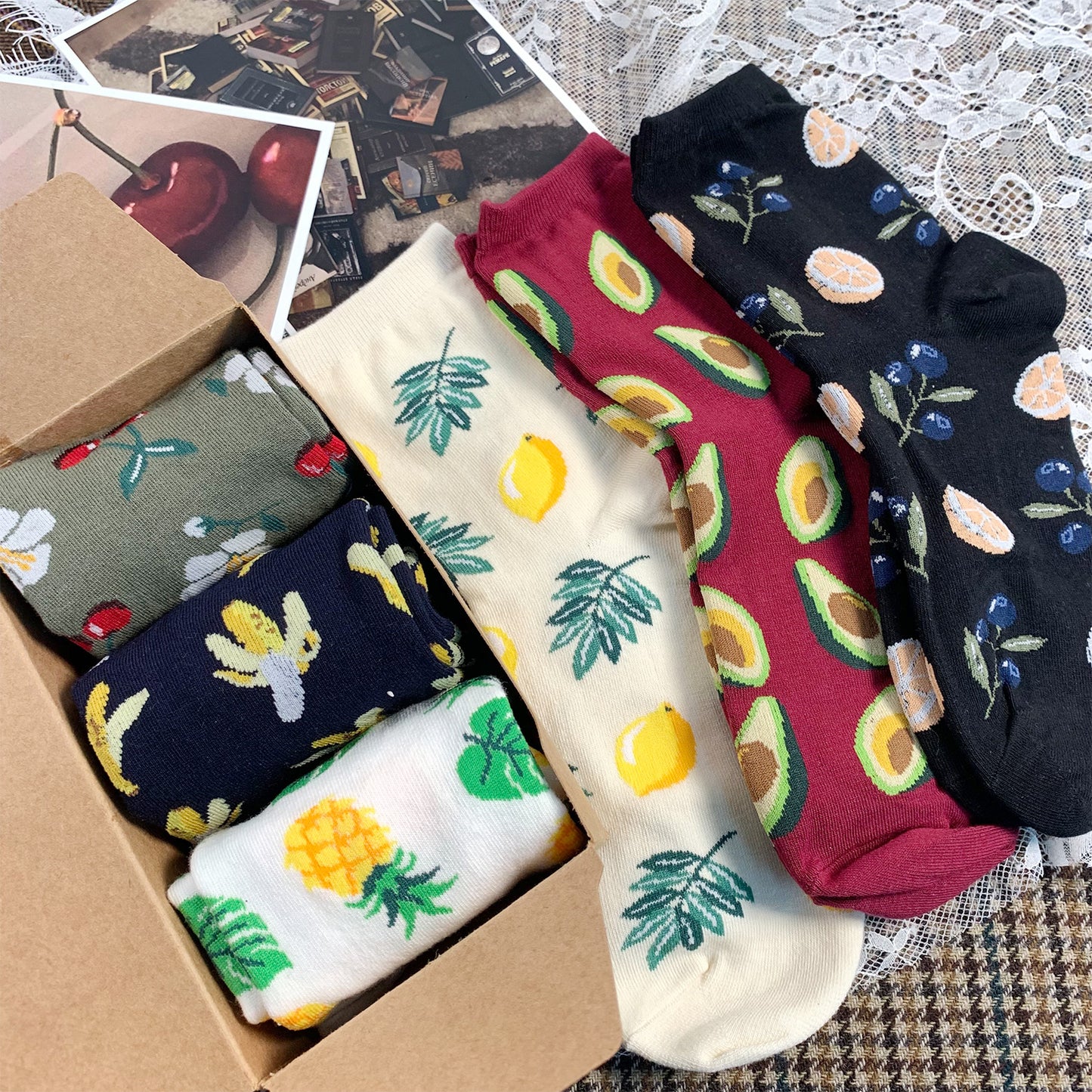Women's Crew Lemon Tree Socks