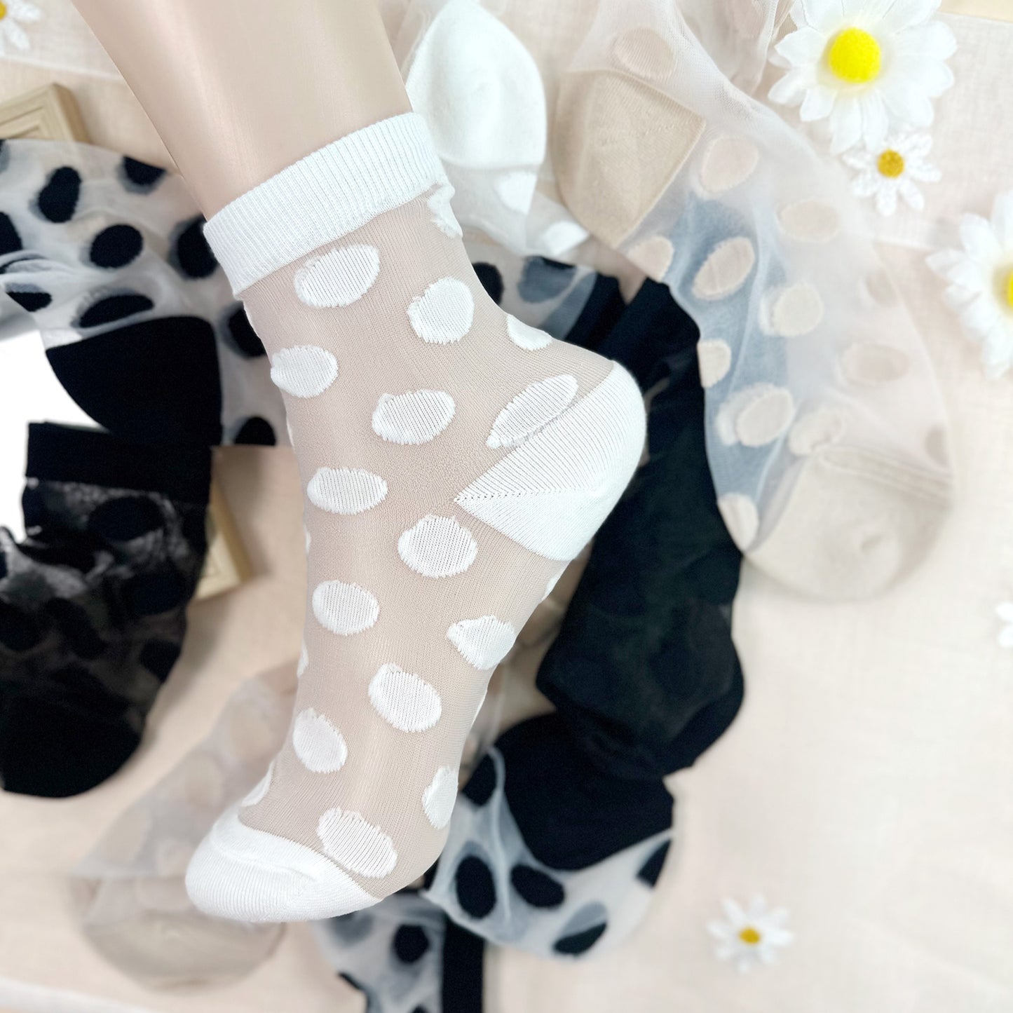 Women's Crew See-Through Basic Dot Socks