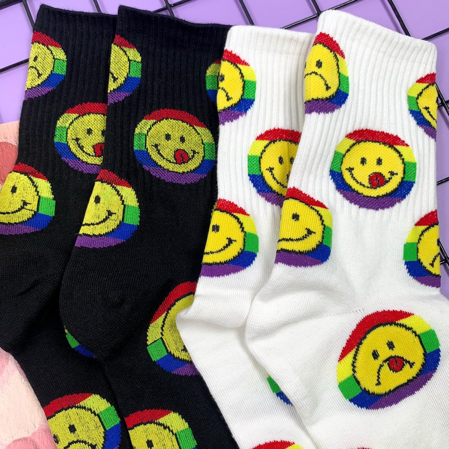 Women's Crew Smile Rainbow Socks