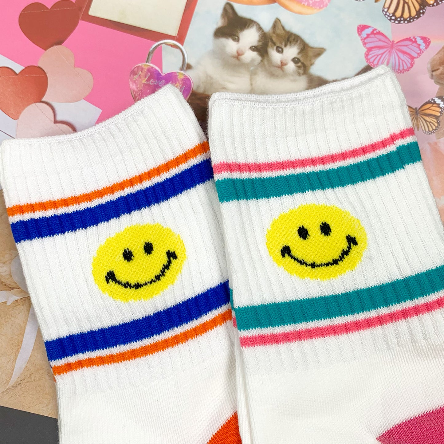 Women's Crew Vivid Smile Checkerboard Socks