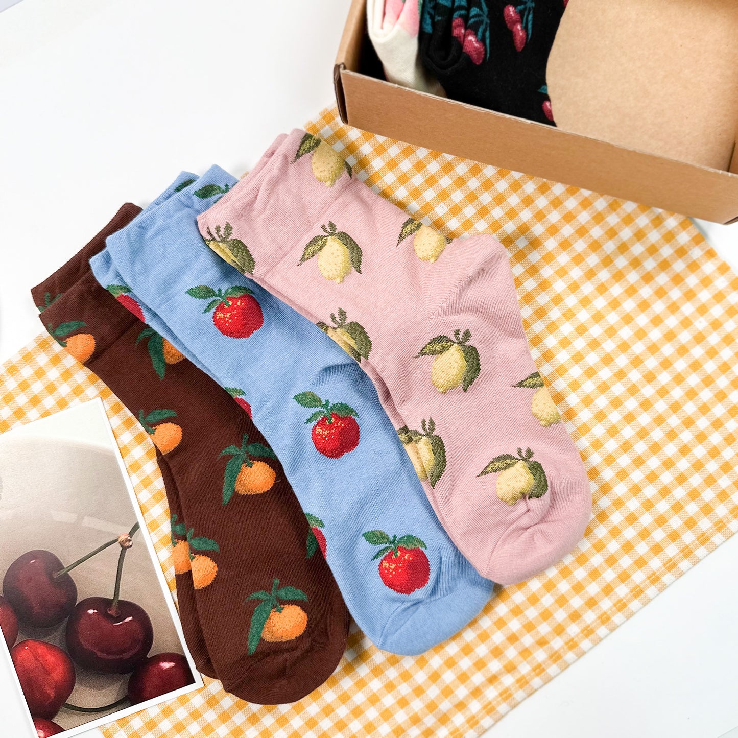 Women's Crew Hi Juicy Socks
