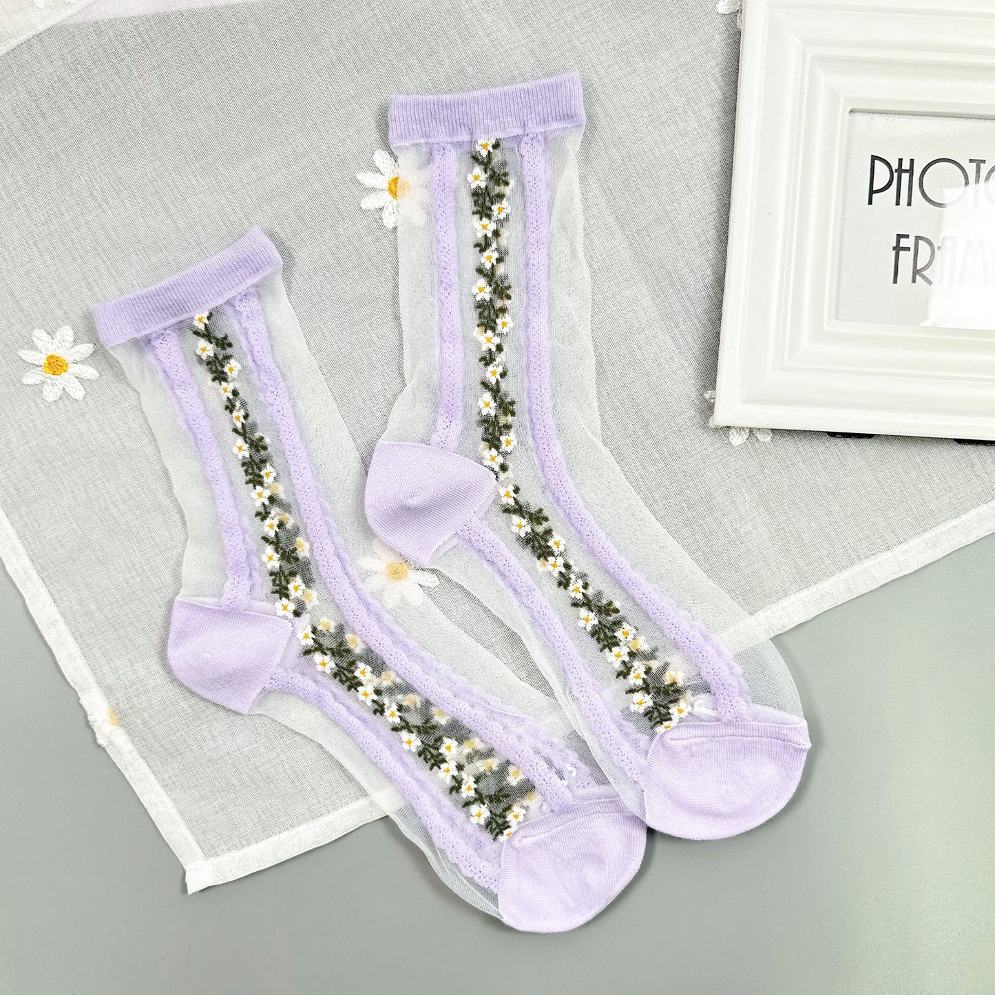 Women's Crew See-Through Lace Flower Socks