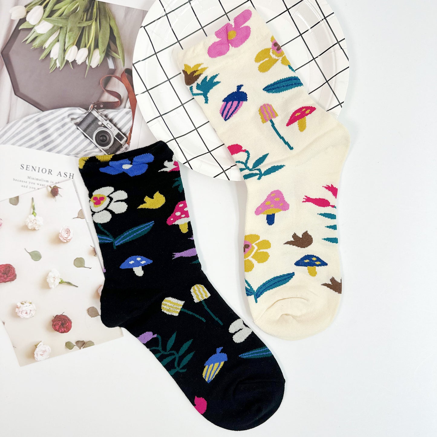 Women's Crew Mushroom Fleur Flower Socks
