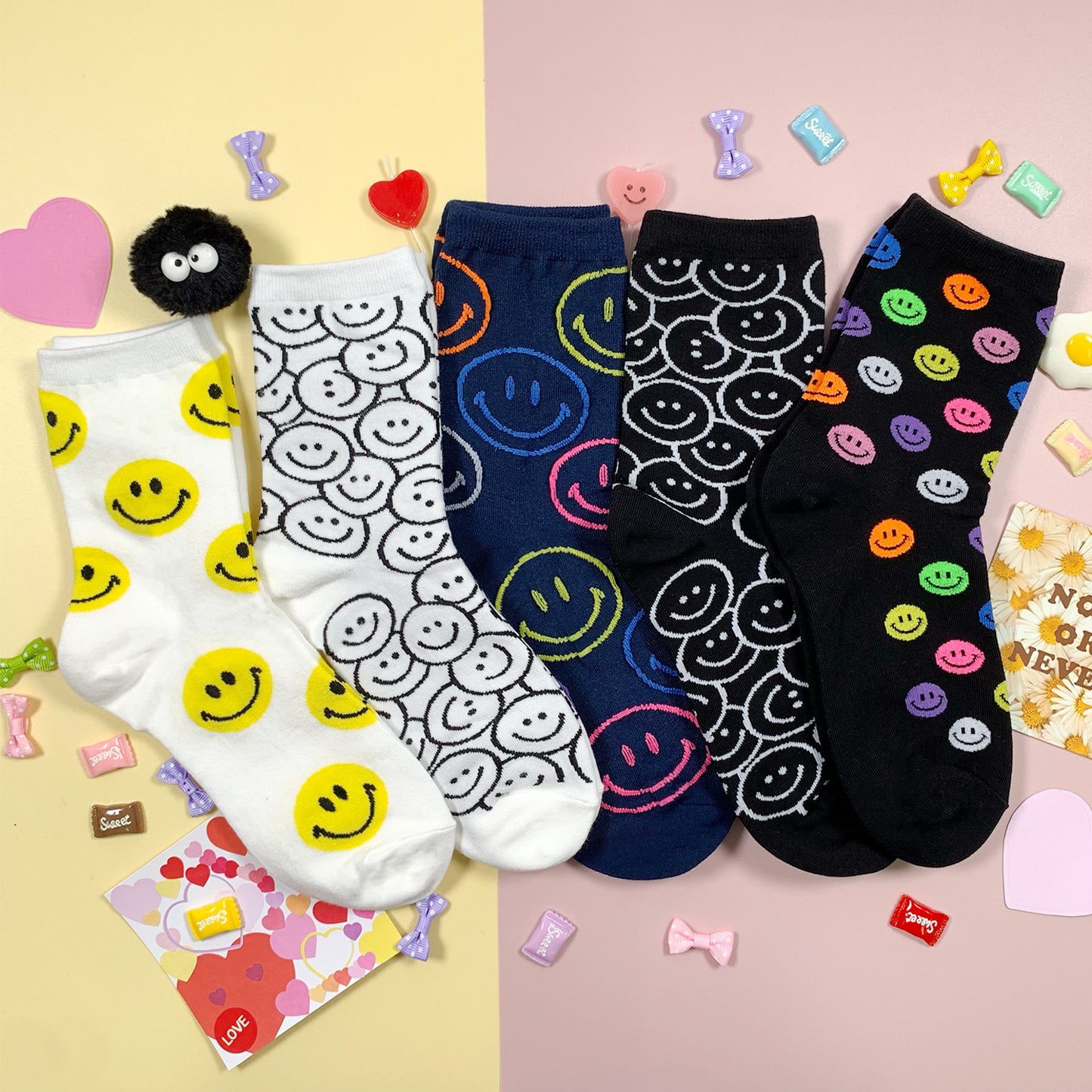 Women's Crew Smile World Socks