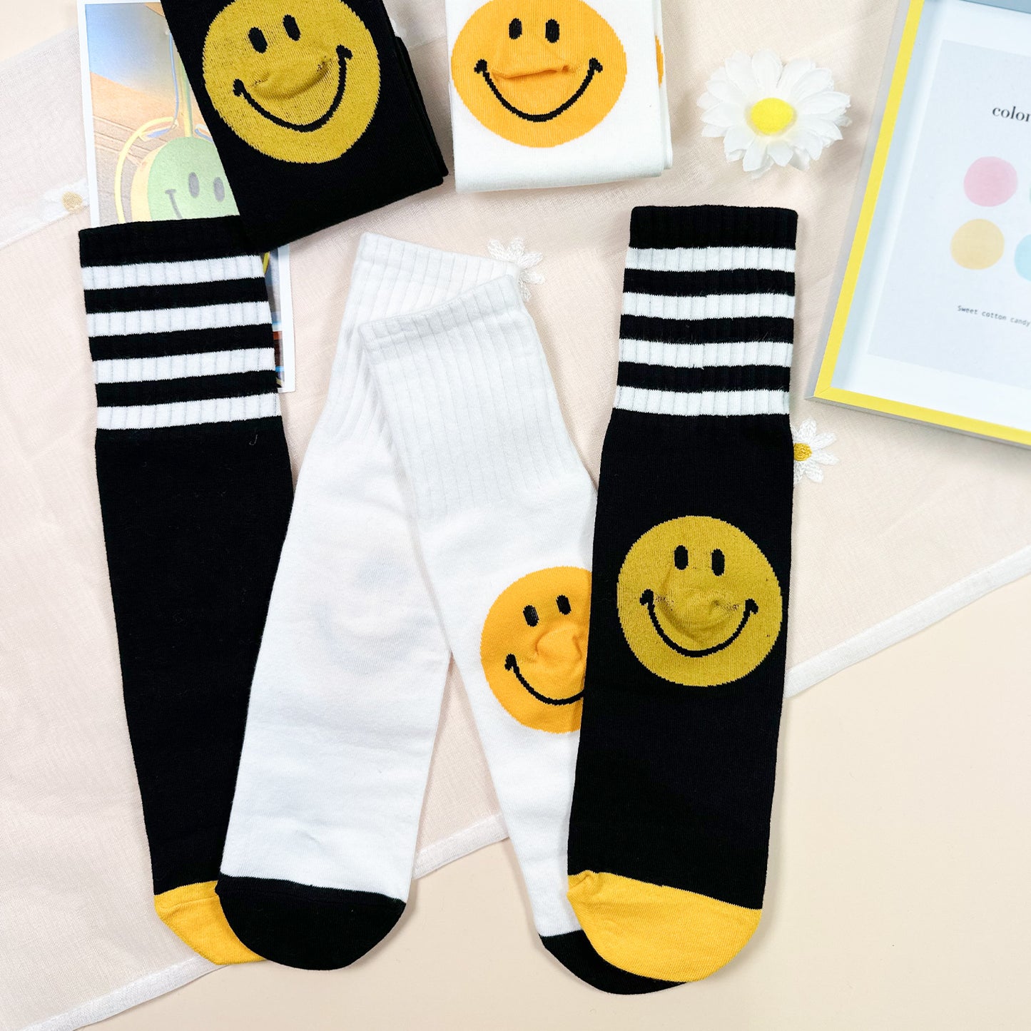 Women's Crew Hidden Smile Socks