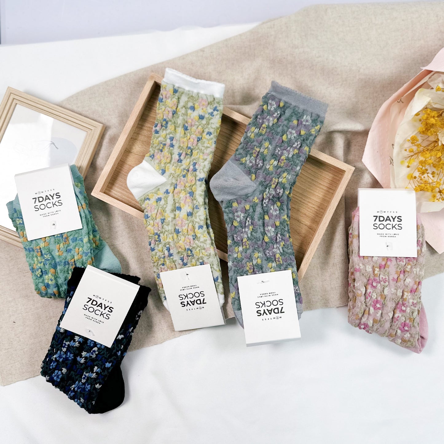 Women's Crew Mori Garden Flower Socks